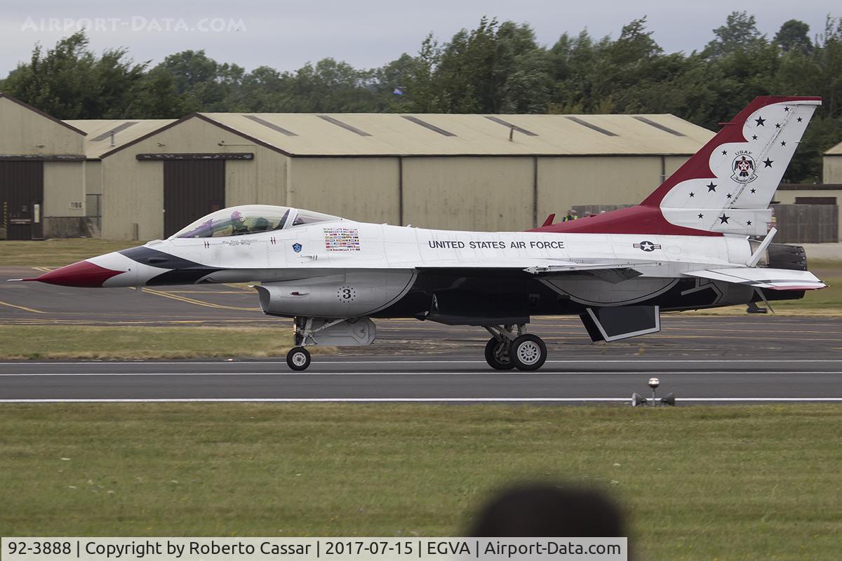 92-3888, General Dynamics F-16CJ Fighting Falcon C/N CC-130, RIAT 2017E