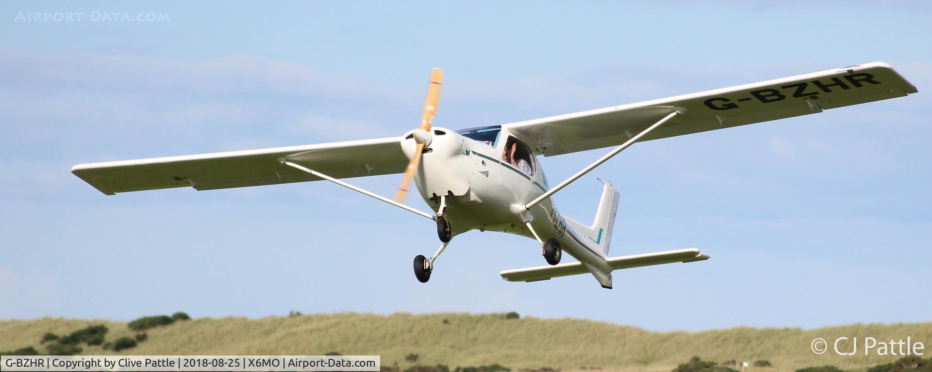 G-BZHR, 2001 Jabiru UL-450 C/N PFA 274A-13493, Present at the Montrose Air Station Heritage Centre light aircraft fly-in held on 25th August 2018.