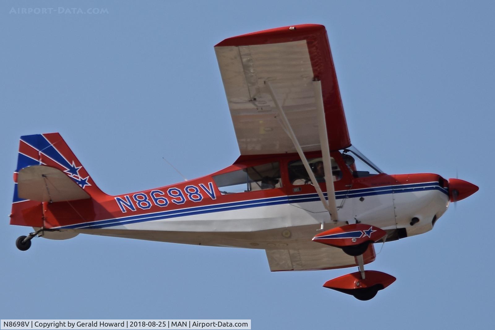 N8698V, Bellanca 8KCAB Decathlon C/N 179-75, Climb out from RWY 29.