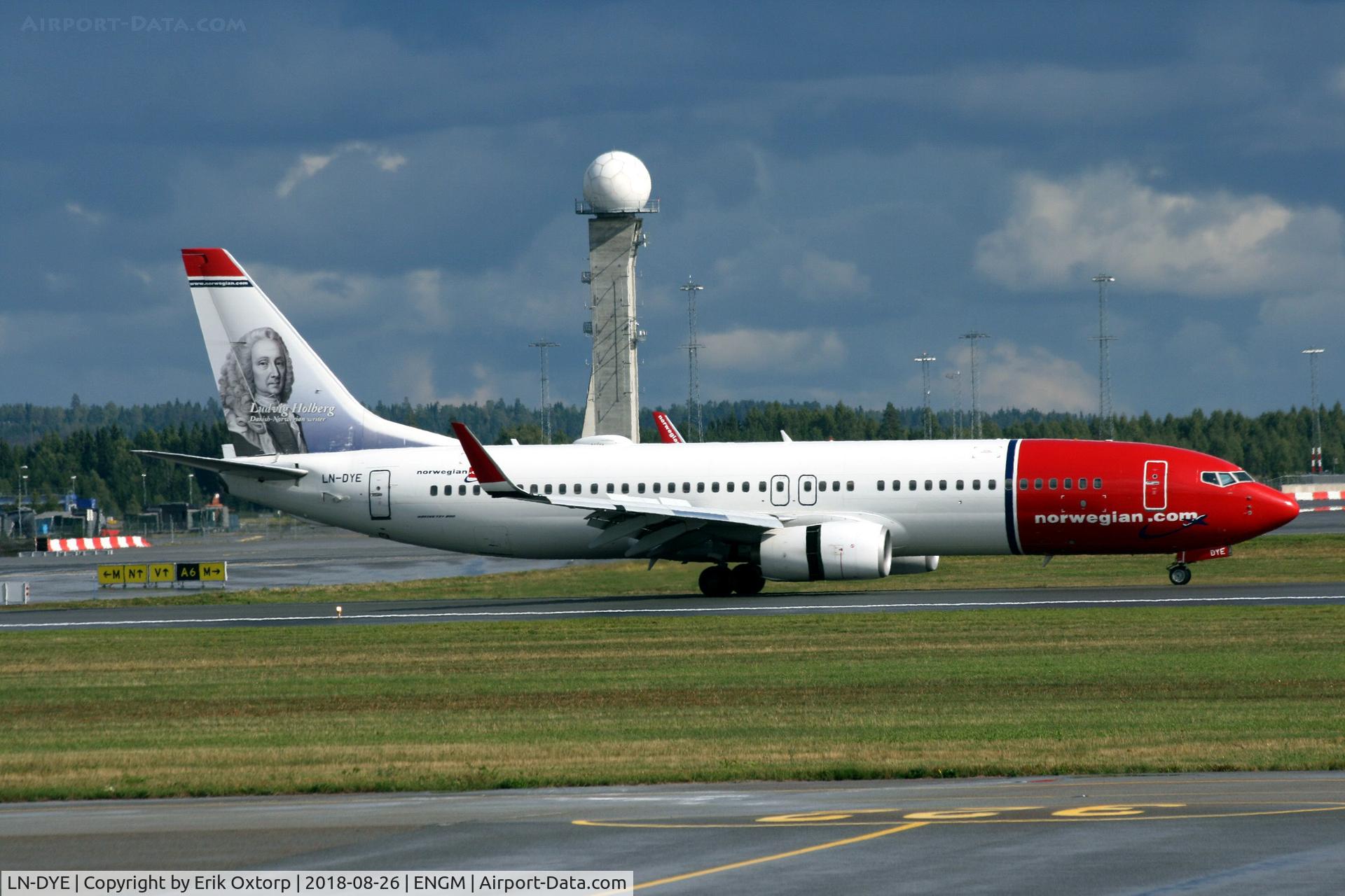 LN-DYE, 2010 Boeing 737-8JP C/N 39003, LN-DYE in OSL