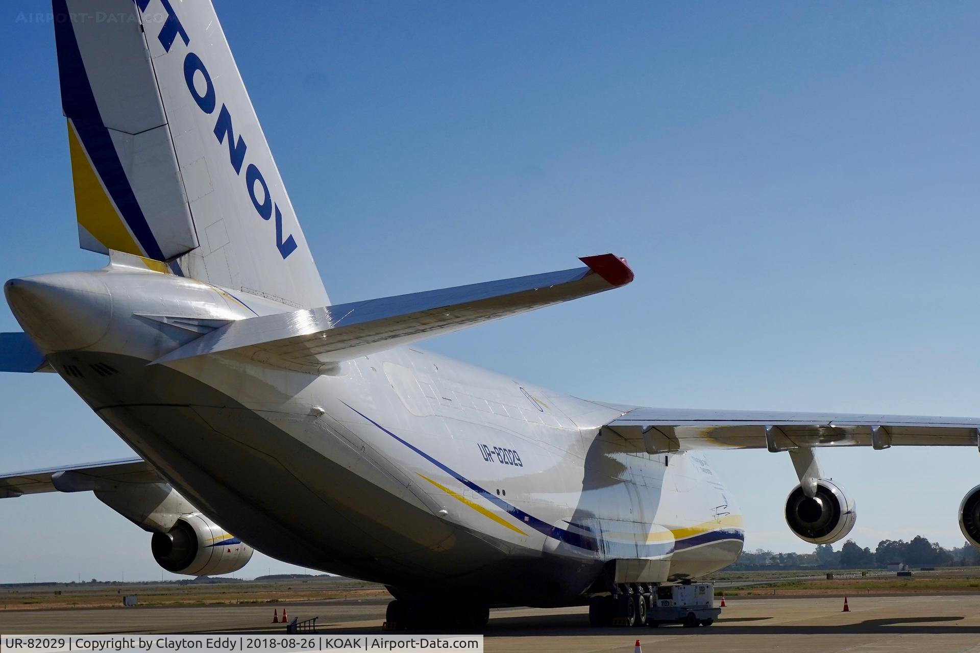 UR-82029, 1991 Antonov An-124-100 Ruslan C/N 19530502630/0210, North Filed Oakland California 2018.