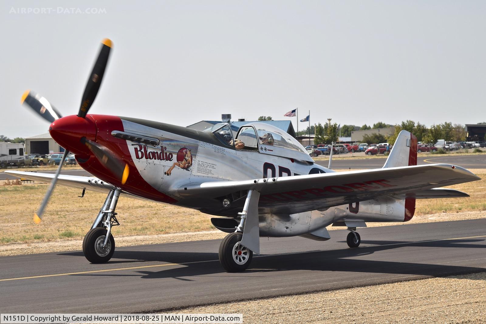 N151D, 1944 North American P-51D Mustang C/N 44-72777, Taxiing on Alpha.
