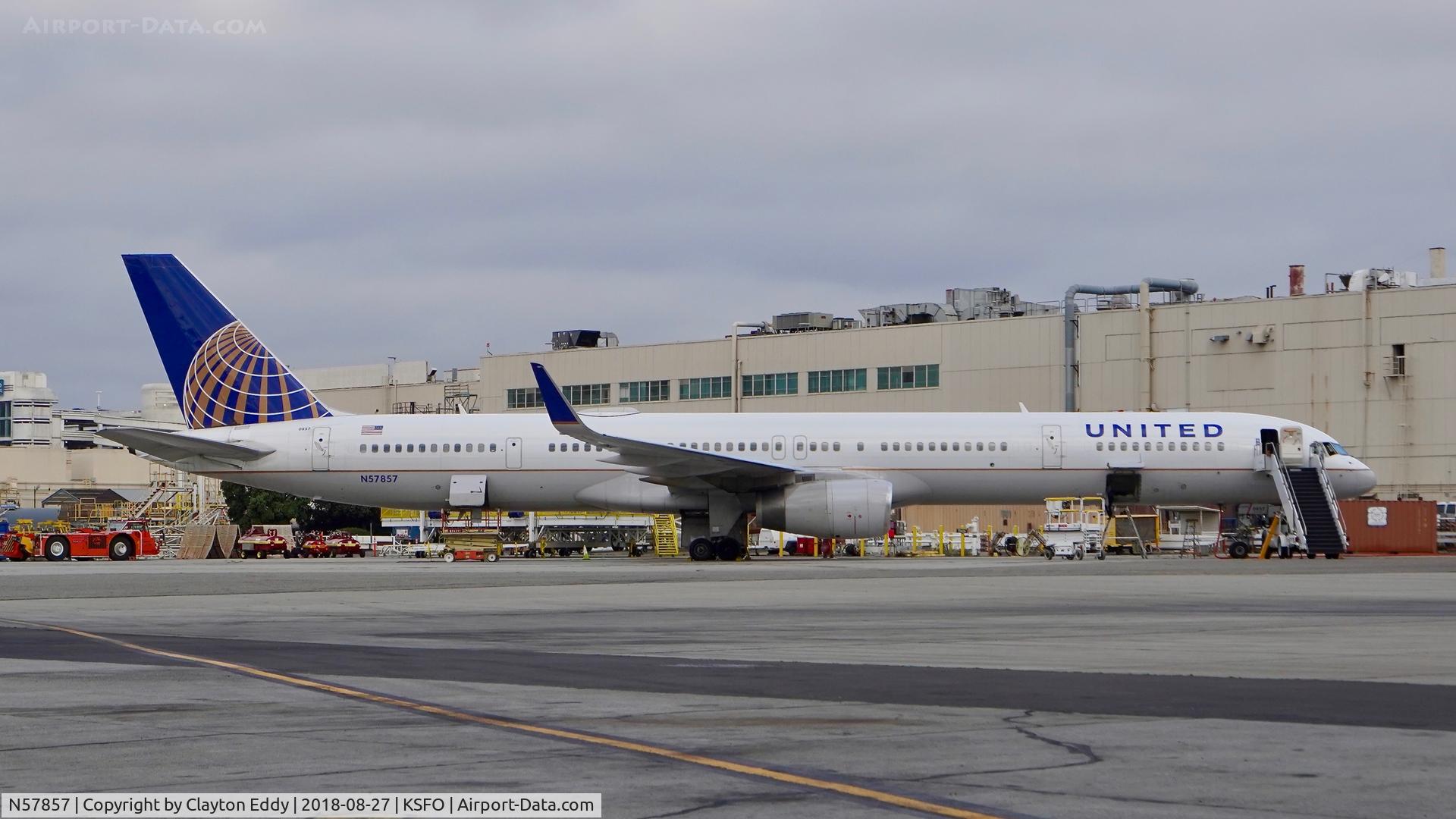 N57857, 2004 Boeing 757-324 C/N 32816, SFO 2018.
