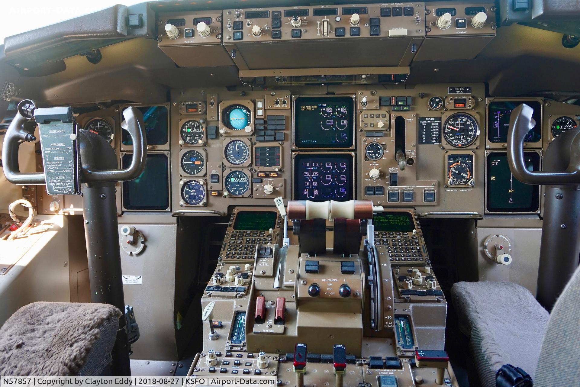 N57857, 2004 Boeing 757-324 C/N 32816, SFO 2018.