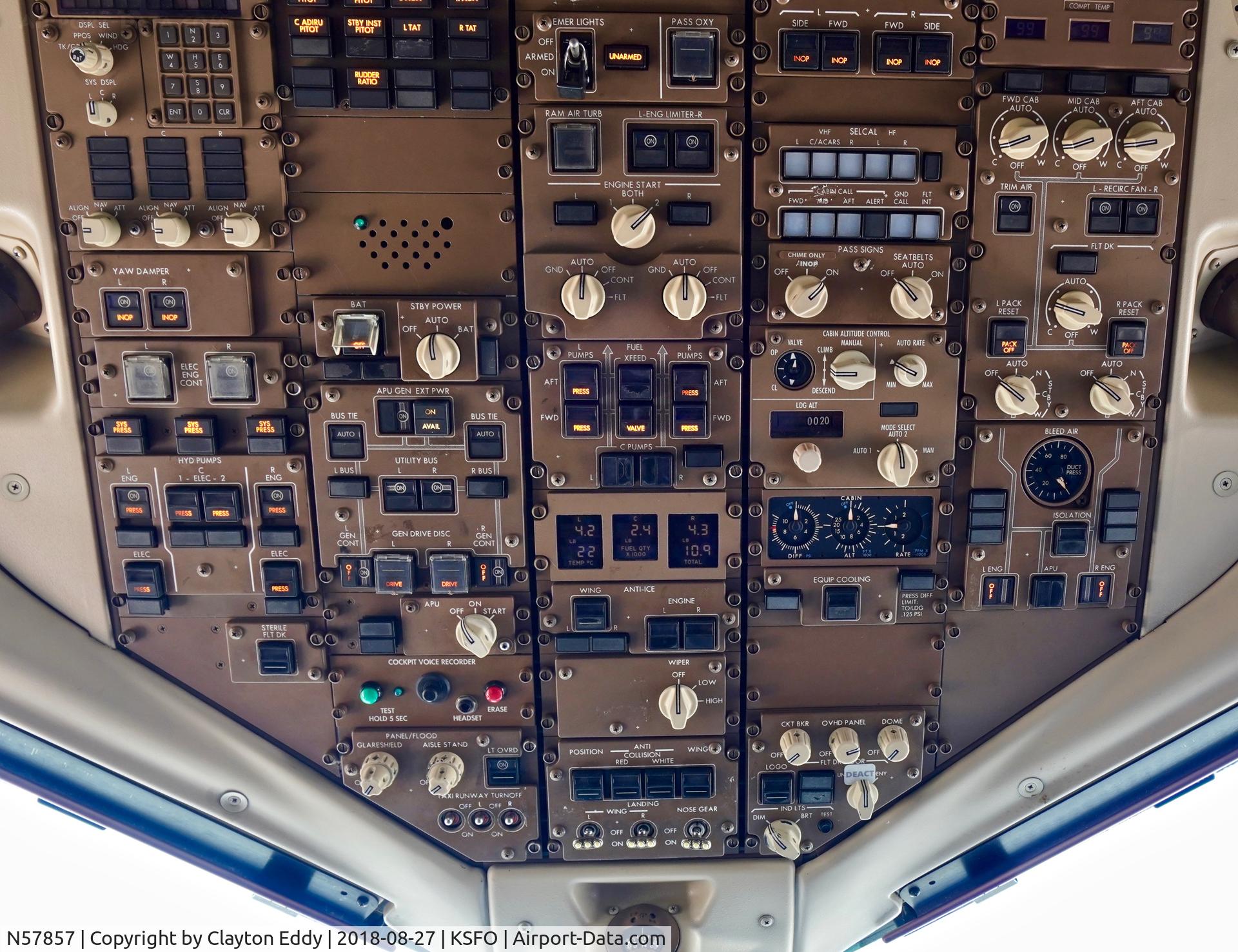N57857, 2004 Boeing 757-324 C/N 32816, Overhead panel. SFO. 2018.