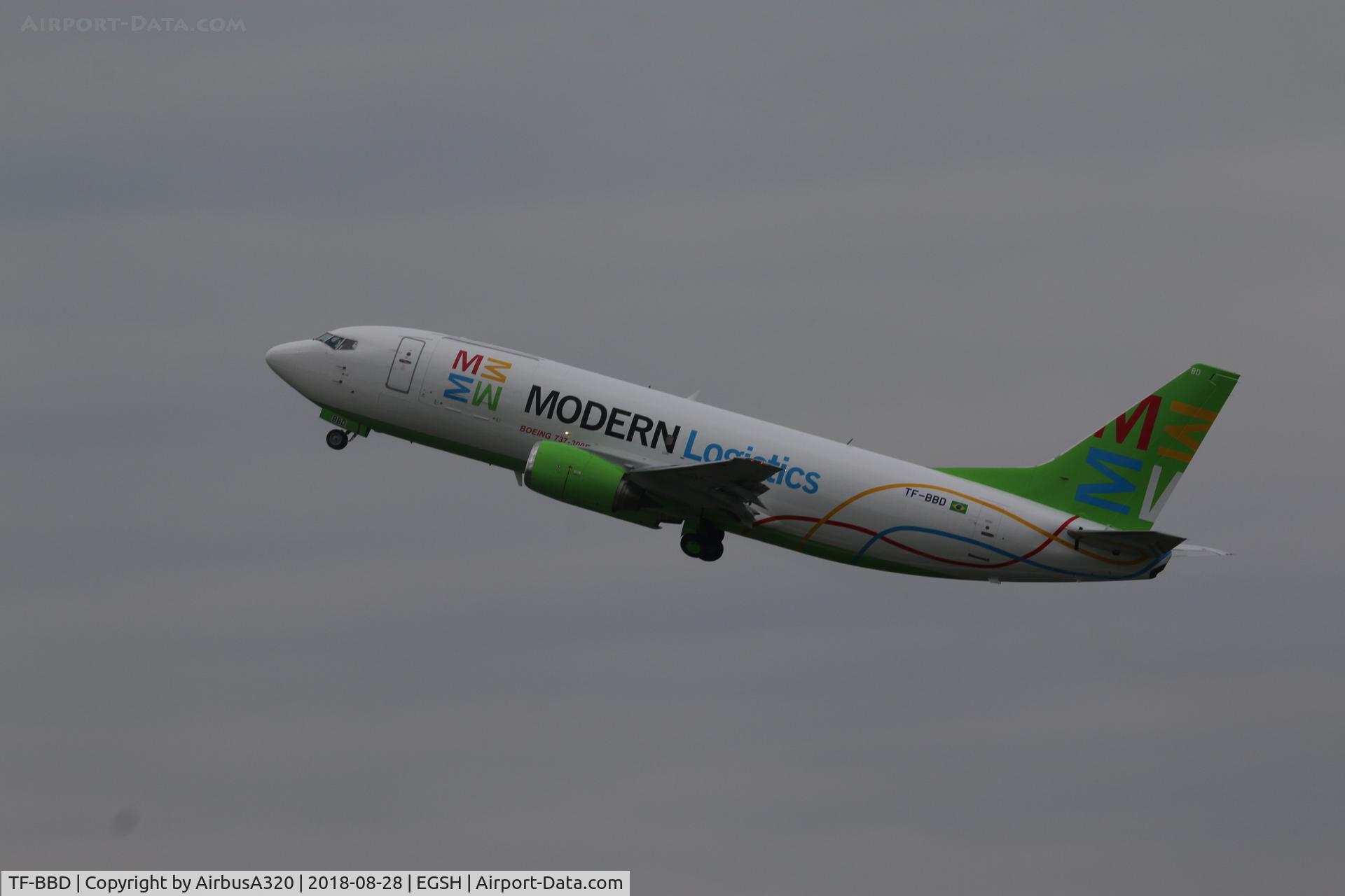 TF-BBD, 1989 Boeing 737-3Y0F C/N 24463, departing