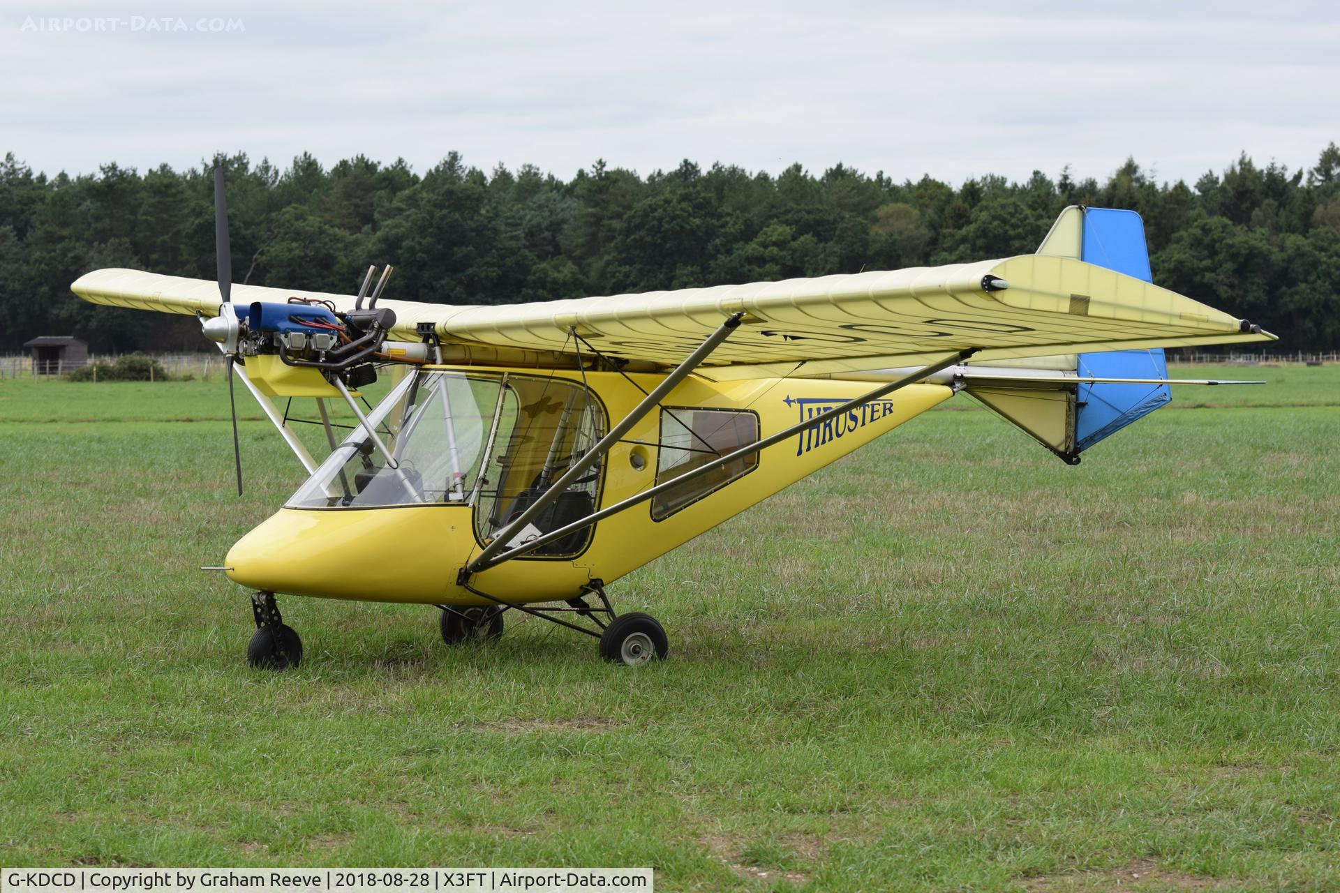 G-KDCD, 1998 Thruster T600N C/N 9098-T600N-025, Parked at Felthorpe.