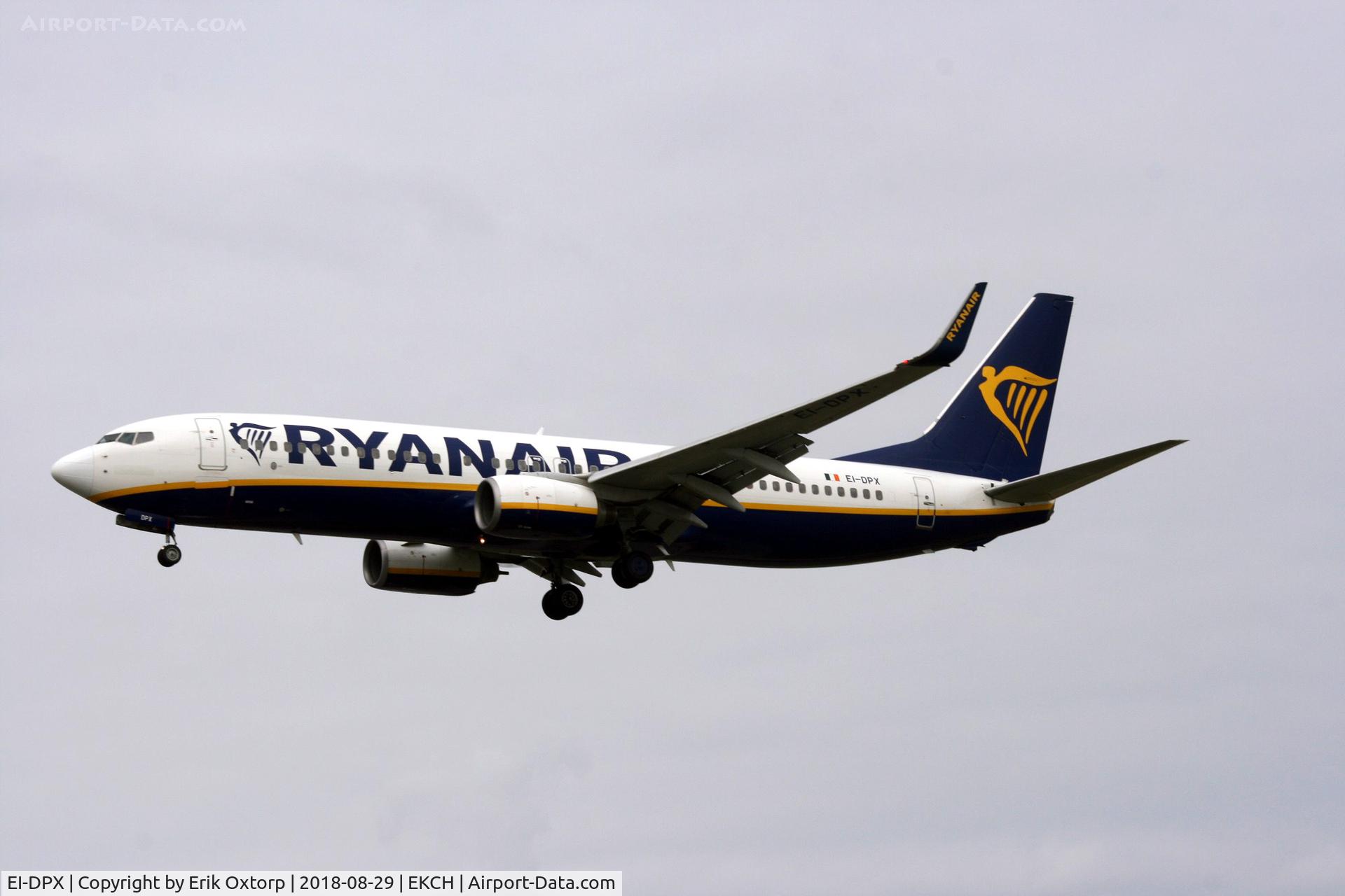EI-DPX, 2007 Boeing 737-8AS C/N 35553, EI-DPX landing rw 22L