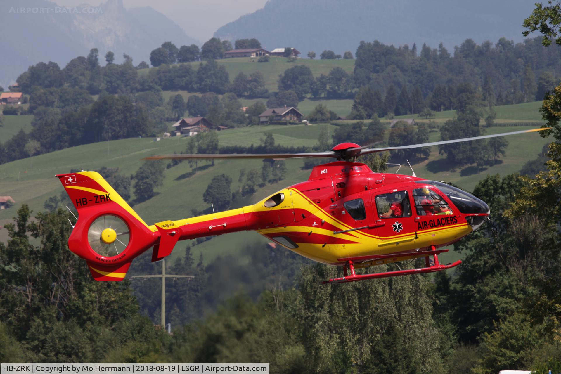 HB-ZRK, 1997 Eurocopter EC-135T-1 C/N 0027, heading to Inselspital with a crashed Paraglider