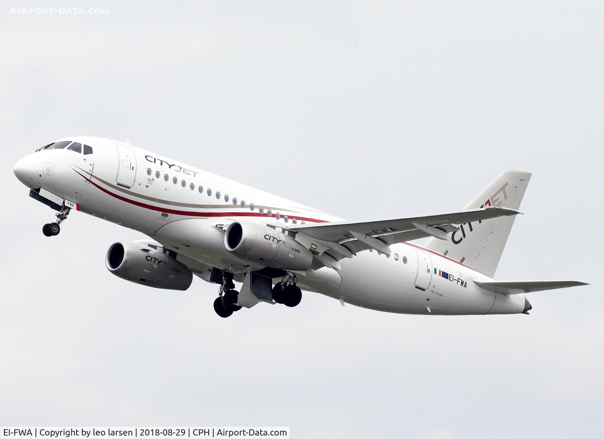 EI-FWA, 2015 Sukhoi Superjet 100-95B C/N 95102, Copenhagen 29.8.2018 T/O R-22R