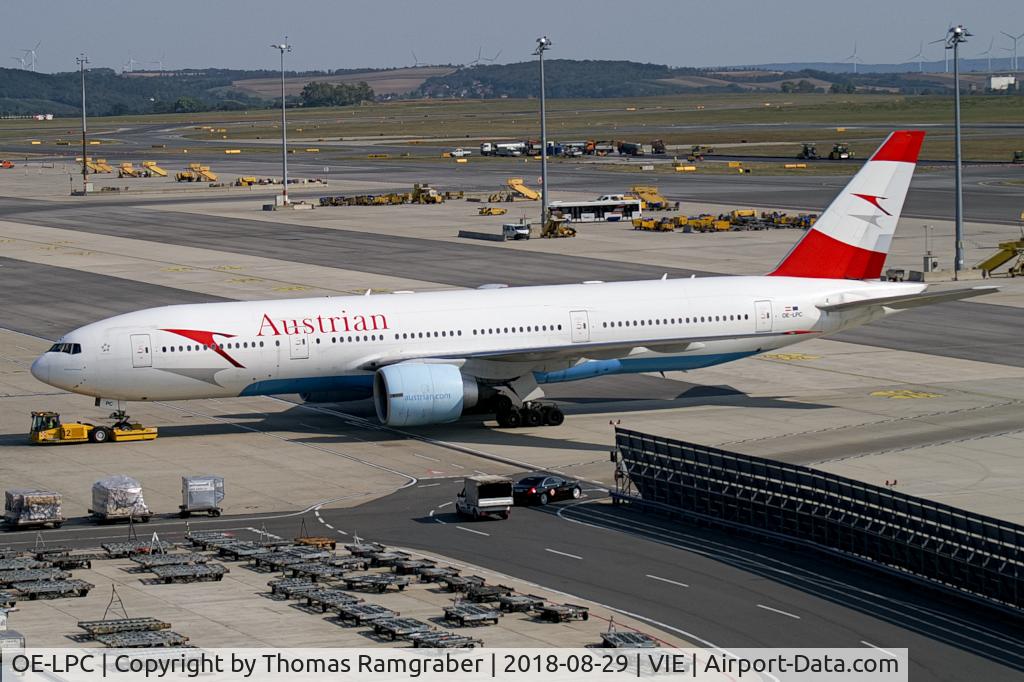 OE-LPC, 2002 Boeing 777-2Z9/ER C/N 29313, Austrian Airlines Boeing 777-200