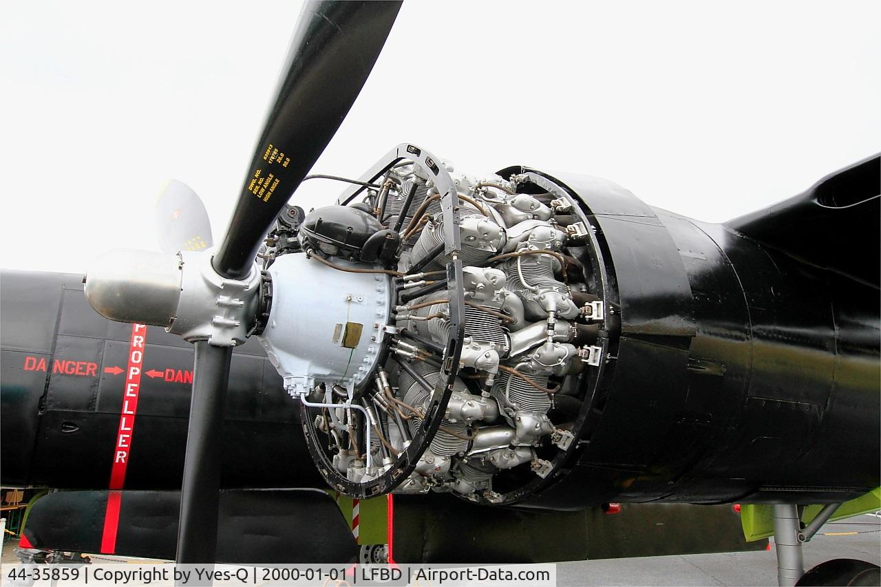 44-35859, 1945 Douglas B-26C Invader C/N 29138, Douglas B-26C Invader, Preserved at C.A.E.A museum, Bordeaux-Merignac Air base 106 (LFBD-BOD)