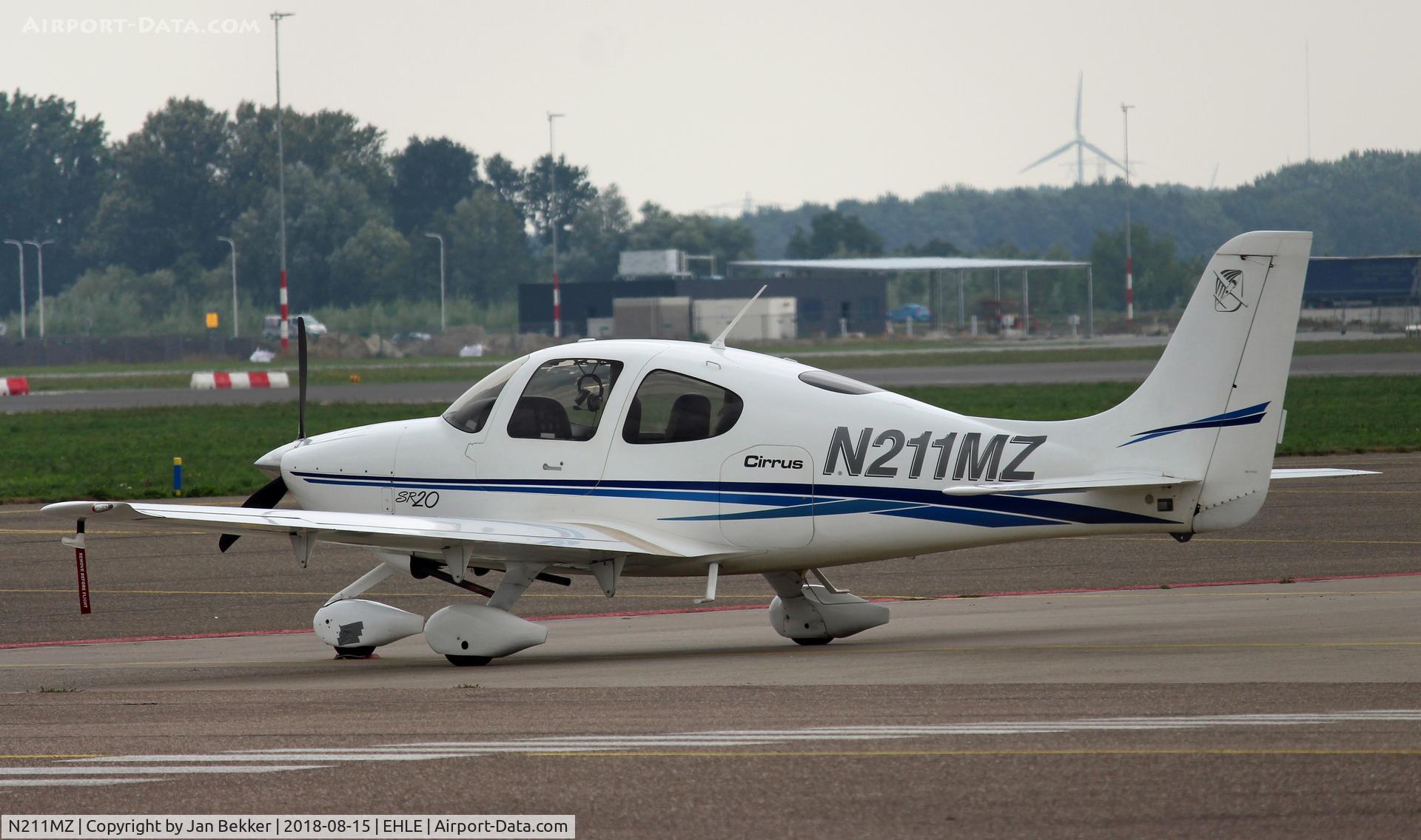 N211MZ, 2003 Cirrus SR20 C/N 1340, Lelystad Airport