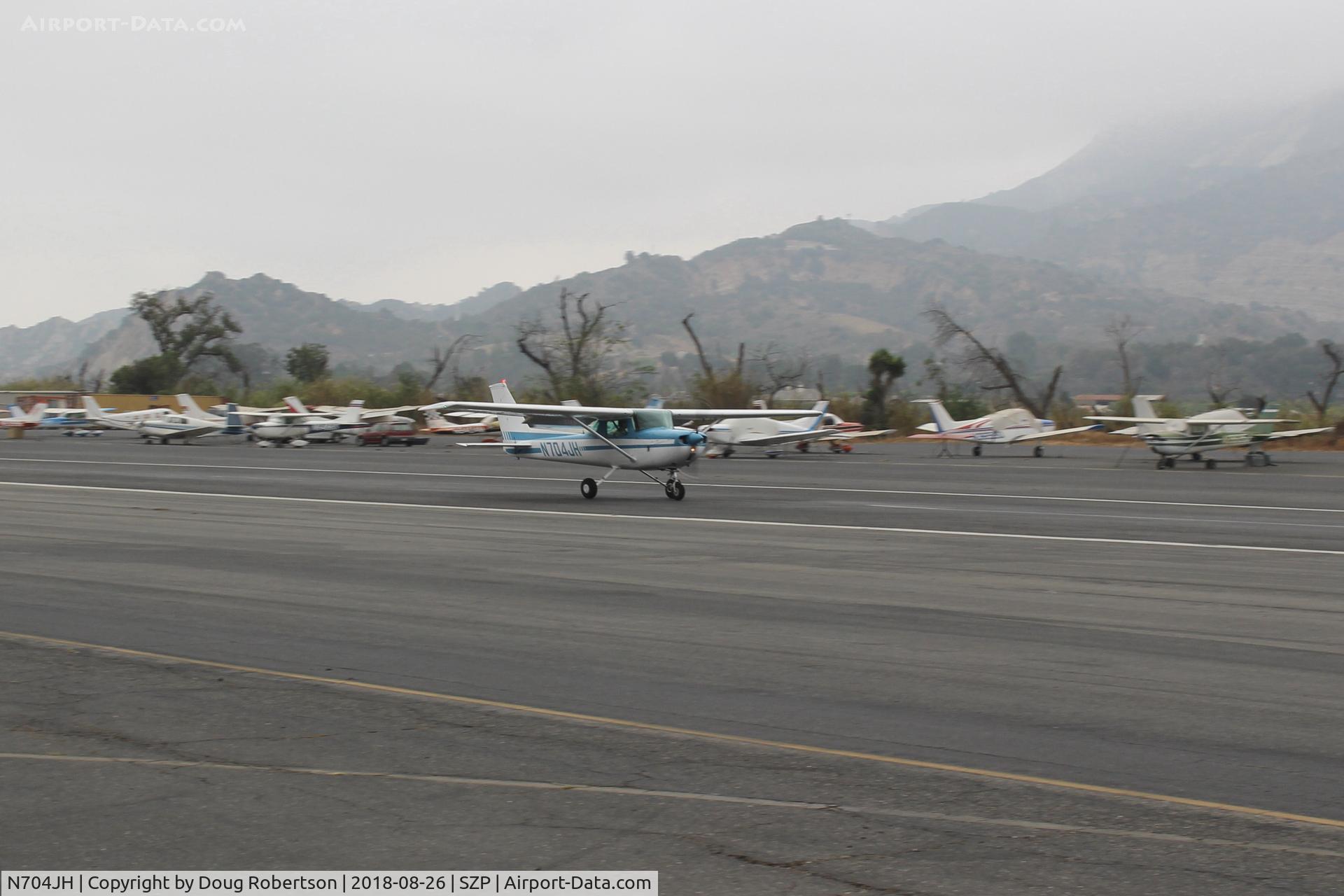 N704JH, 1976 Cessna 150M C/N 15078644, 1976 Cessna 150M, Continental O-200 100 Hp, landing roll Rwy 22