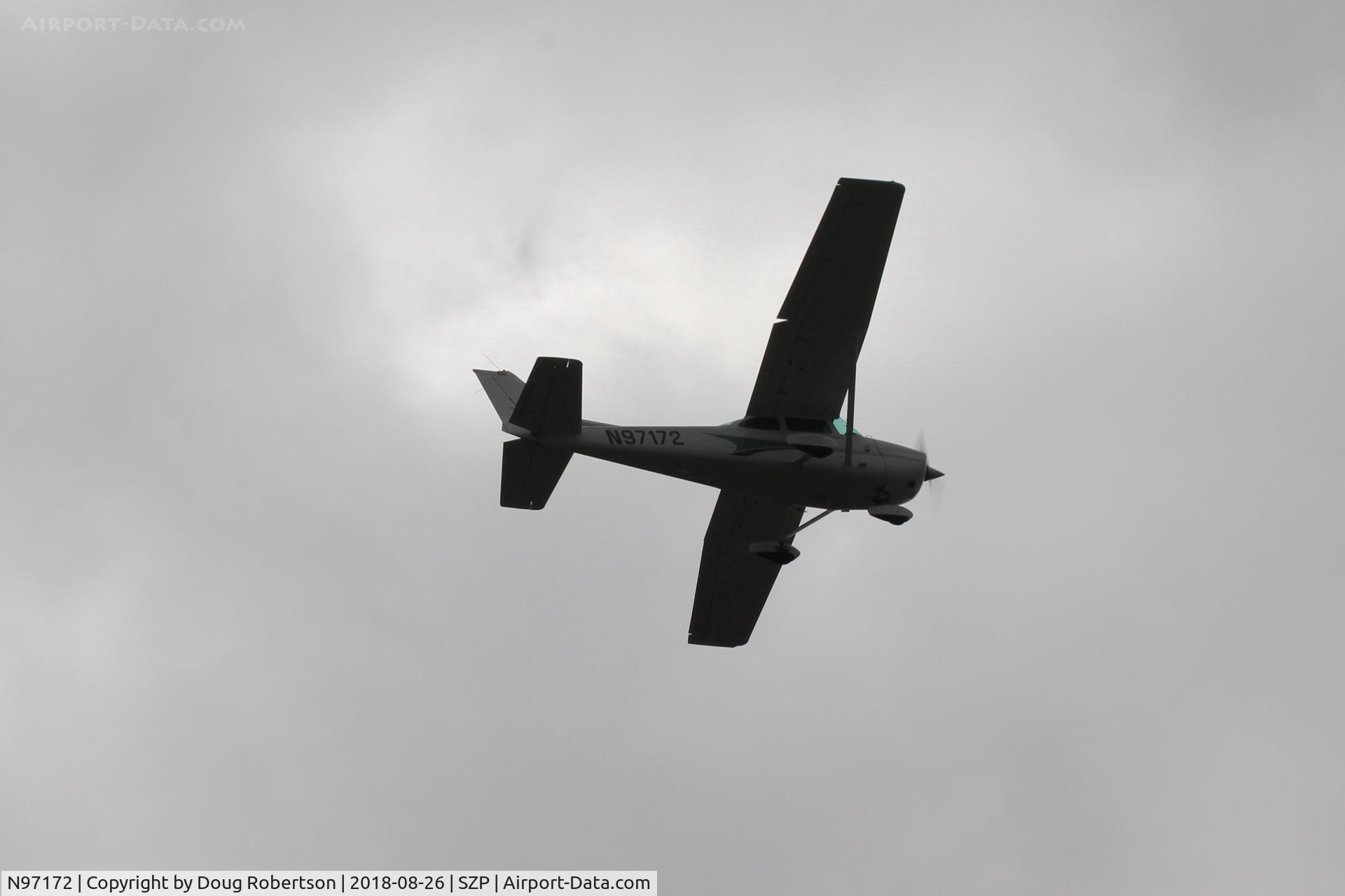 N97172, 1984 Cessna 172P C/N 17276162, 1984 Cessna 172P SKYHAWk, Lycoming O-320-D2J 160 Hp, initial takeoff climb Rwy 22