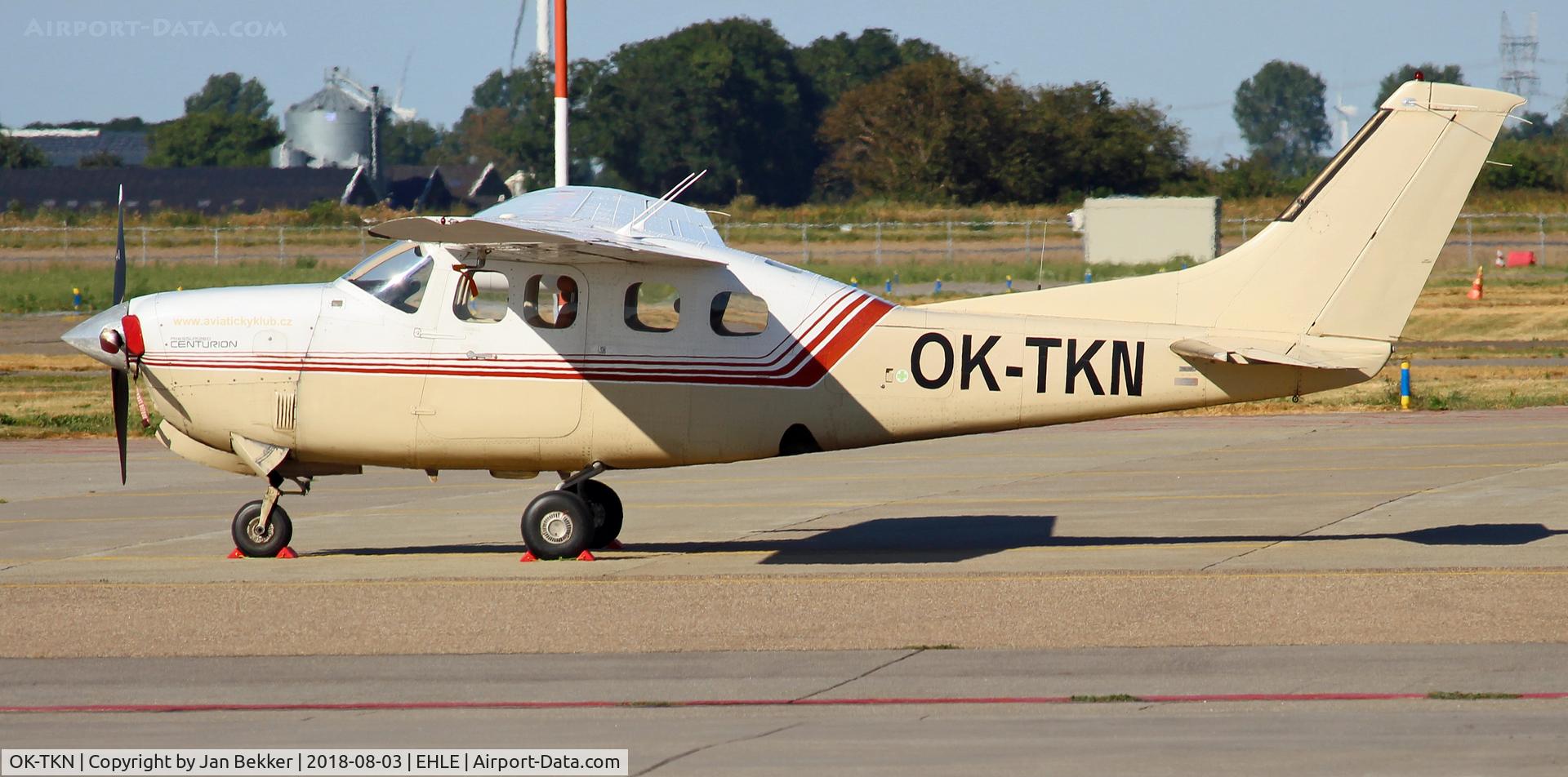 OK-TKN, Cessna P210R Pressurised Centurion C/N P210-00862, Lelystad Airport