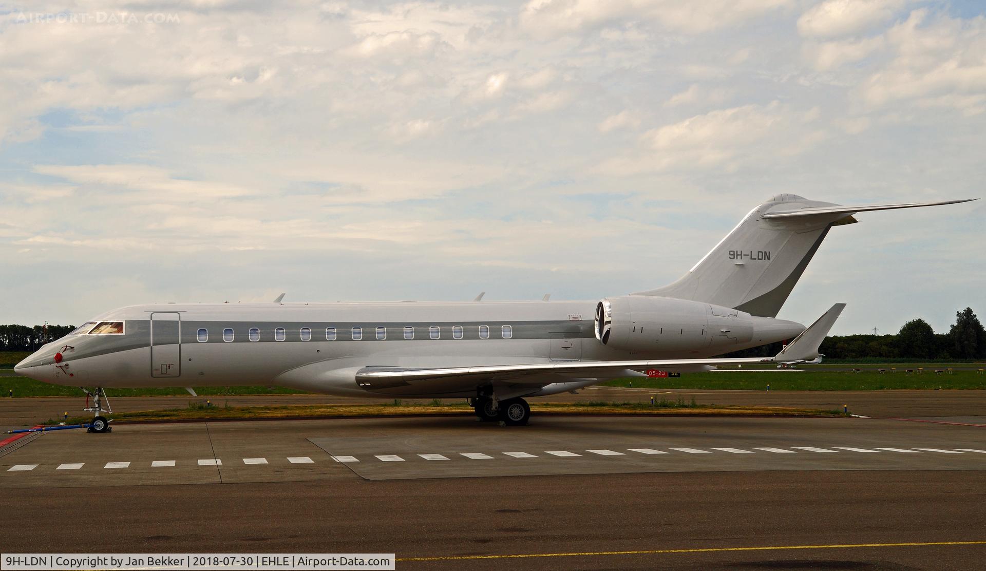 9H-LDN, 2016 Bombardier BD-700-1A10 Global 6000 C/N 9754, Lelystad Airport