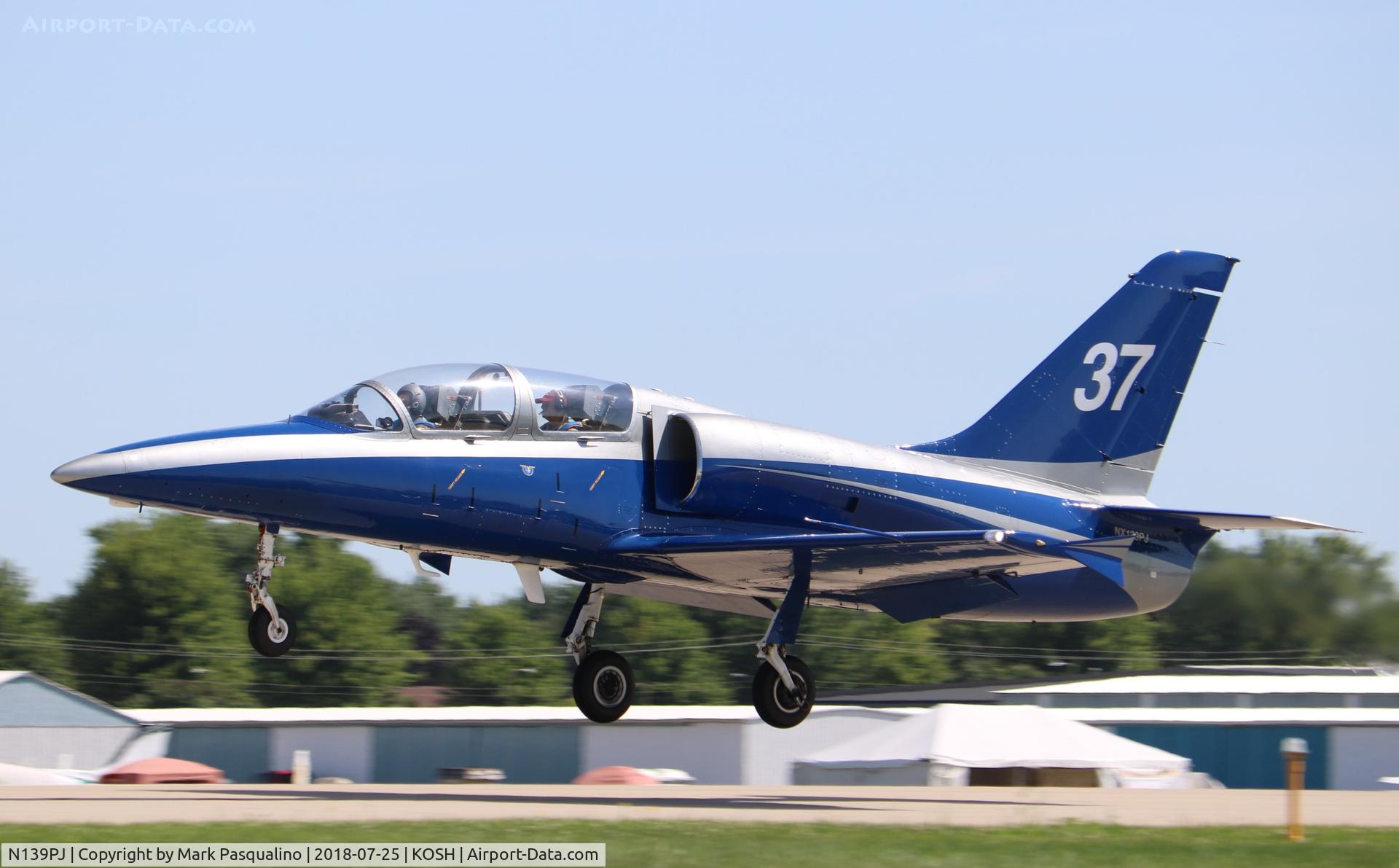 N139PJ, 1982 Aero L-39 Albatros C/N 232226, Aero L-39