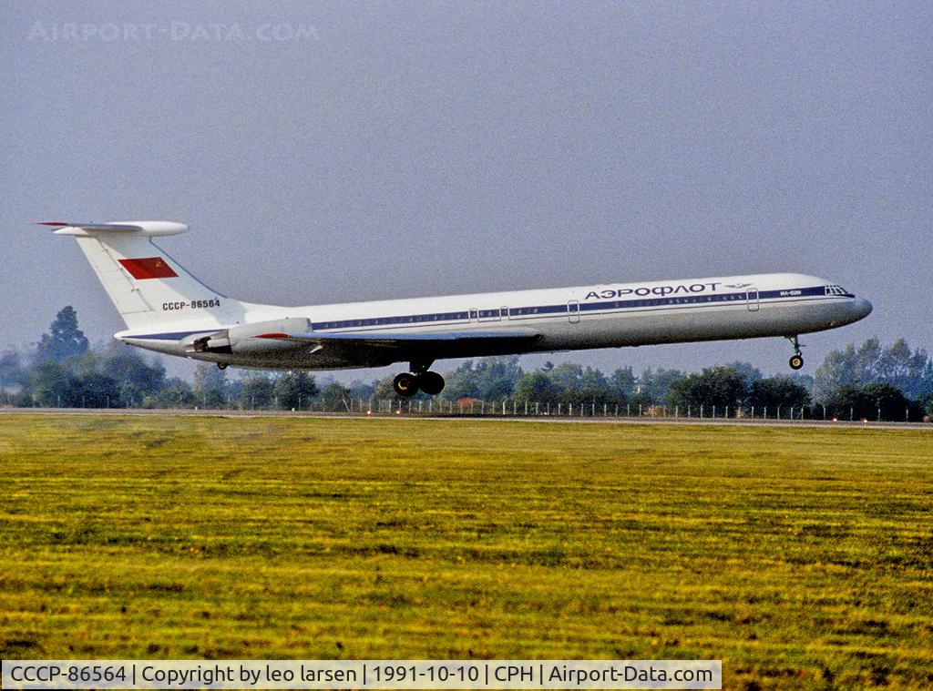 CCCP-86564, 1979 Ilyushin Il-62M C/N 4934734, Copenhagen 10.10.1991