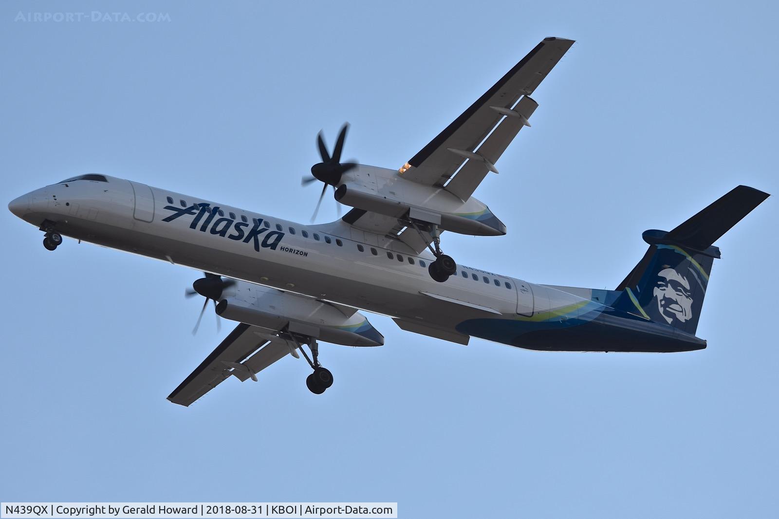 N439QX, 2009 De Havilland Canada DHC-8-402 Dash 8 C/N 4246, Landing RWY 28R.
