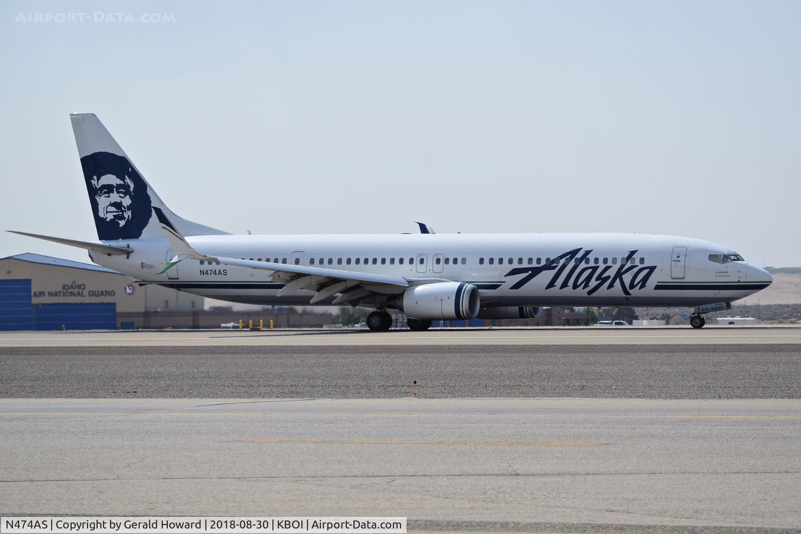 N474AS, 2015 Boeing 737-990/ER C/N 40715, Landing roll out on RWY 28R.