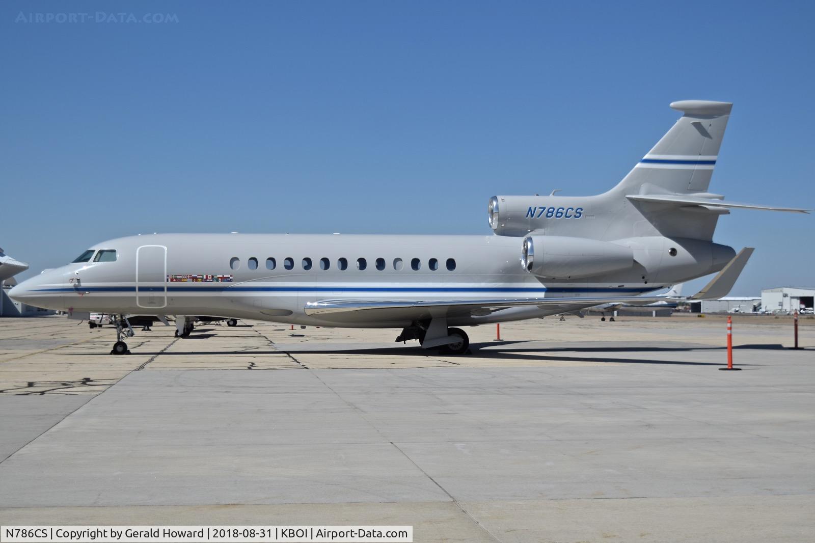 N786CS, 2008 Dassault Falcon 7X C/N 31, Parked on the south GA ramp.
