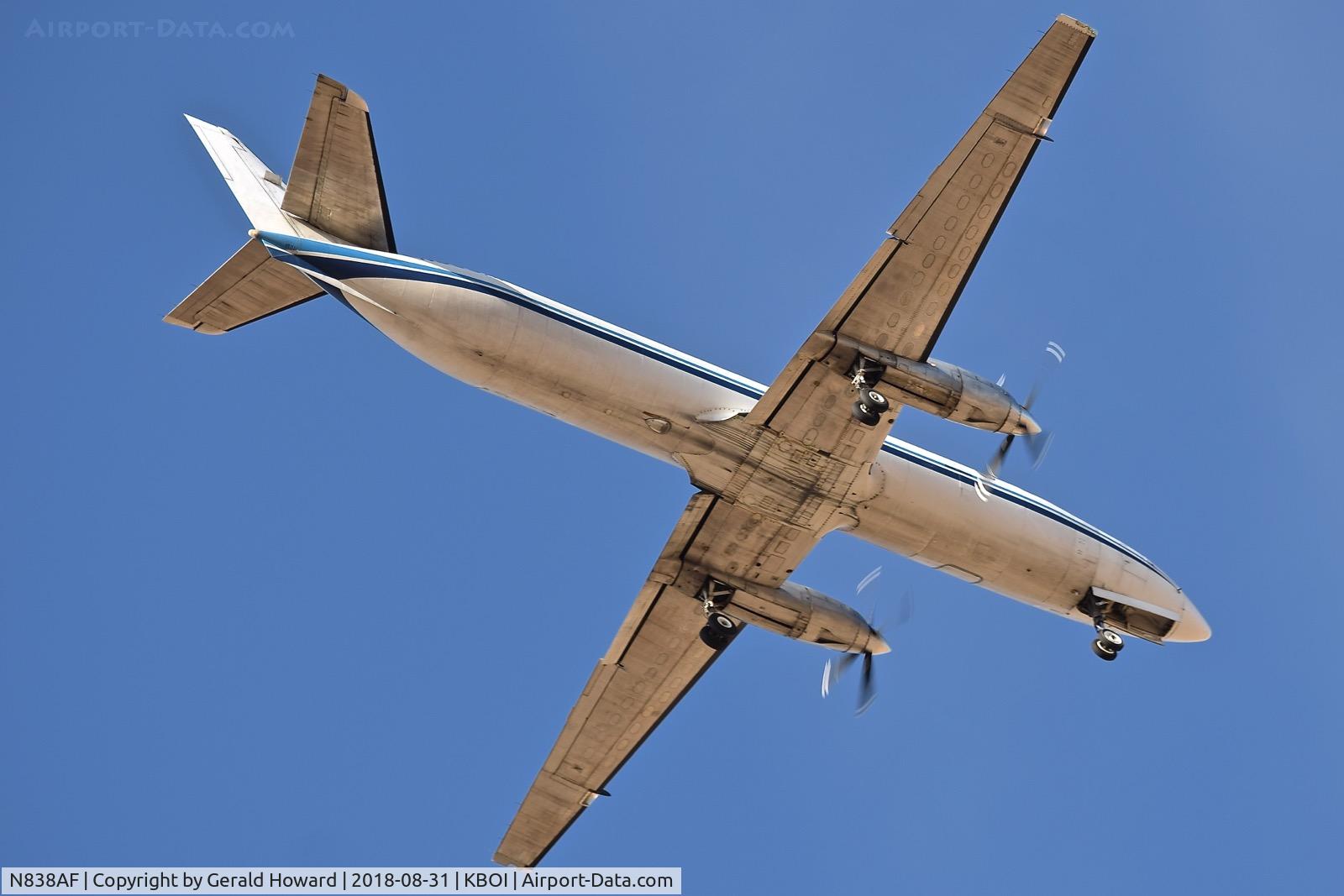 N838AF, 1989 Fairchild SA-227AC Metro III C/N AC738, Landing RWY 28L.