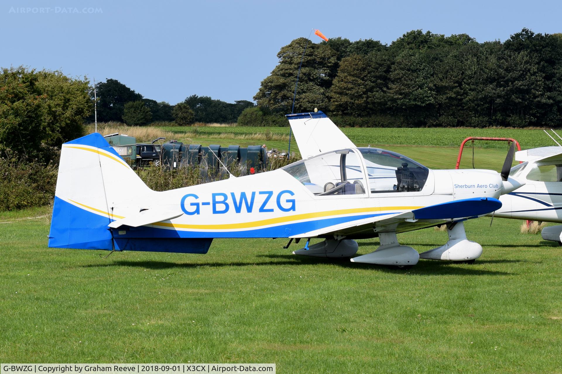 G-BWZG, 1997 Robin R-2160 Alpha Sport C/N 311, Parked at Northrepps.