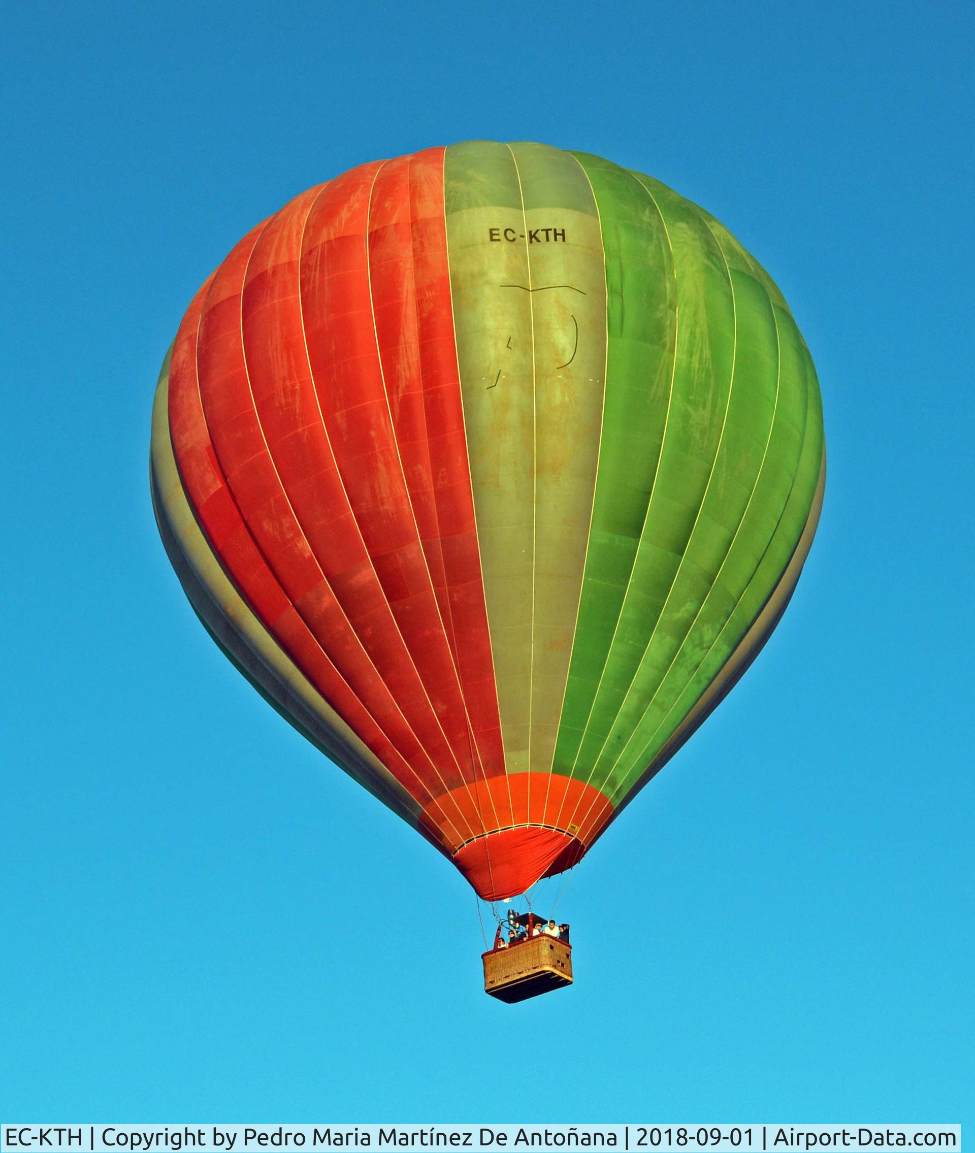EC-KTH, 2002 UltraMagic N-180 C/N 180/32, Haro - La Rioja - España
