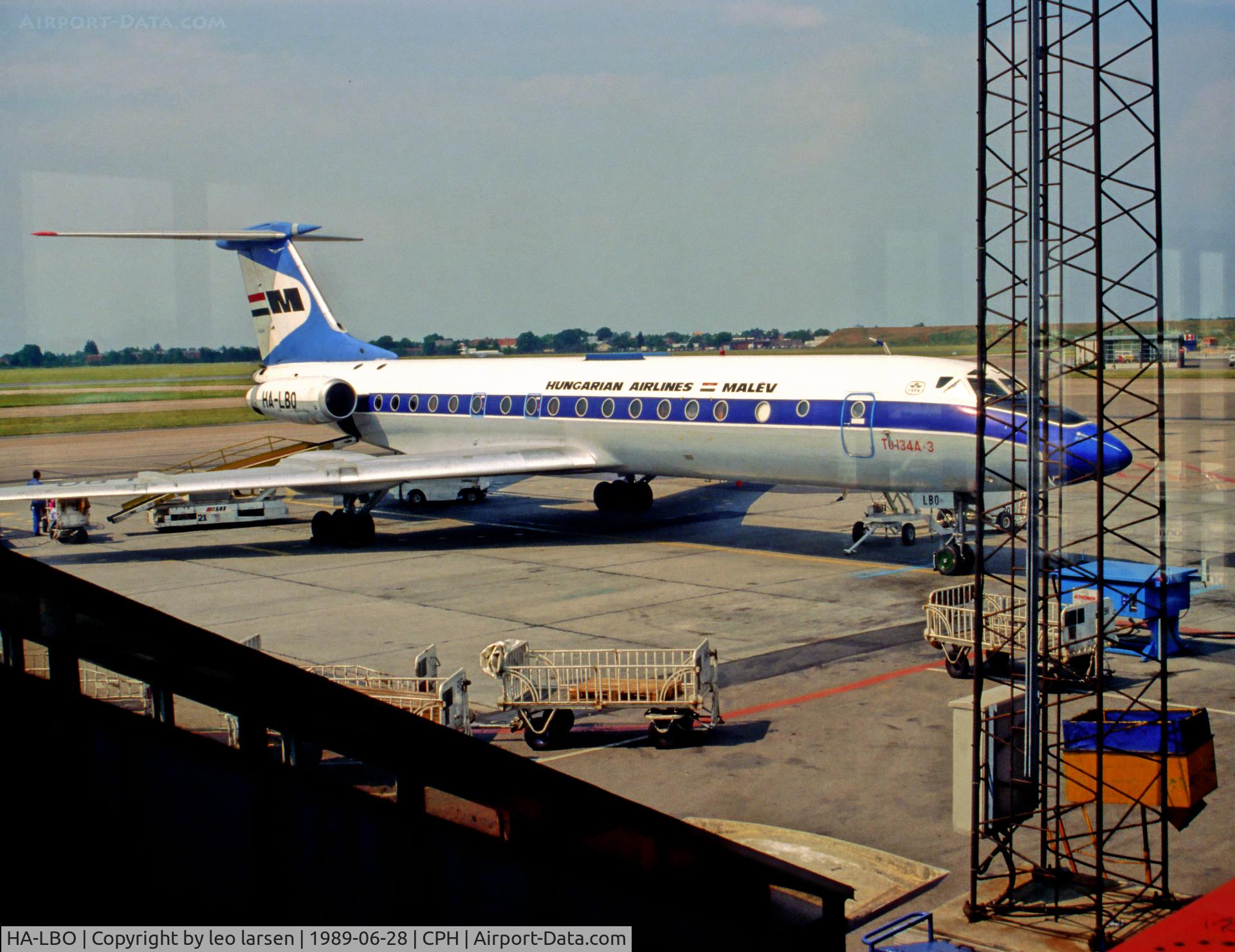 HA-LBO, 1974 Tupolev Tu-134A-3 C/N 17103, Copenhagen 28.6.1989