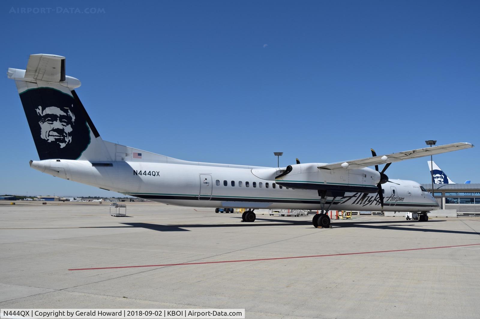 N444QX, 2010 Bombardier DHC-8-402 Dash 8 C/N 4355, Parked at the gate.