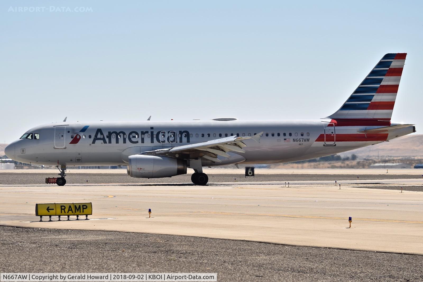 N667AW, 2002 Airbus A320-232 C/N 1710, Taxiing to the ramp.