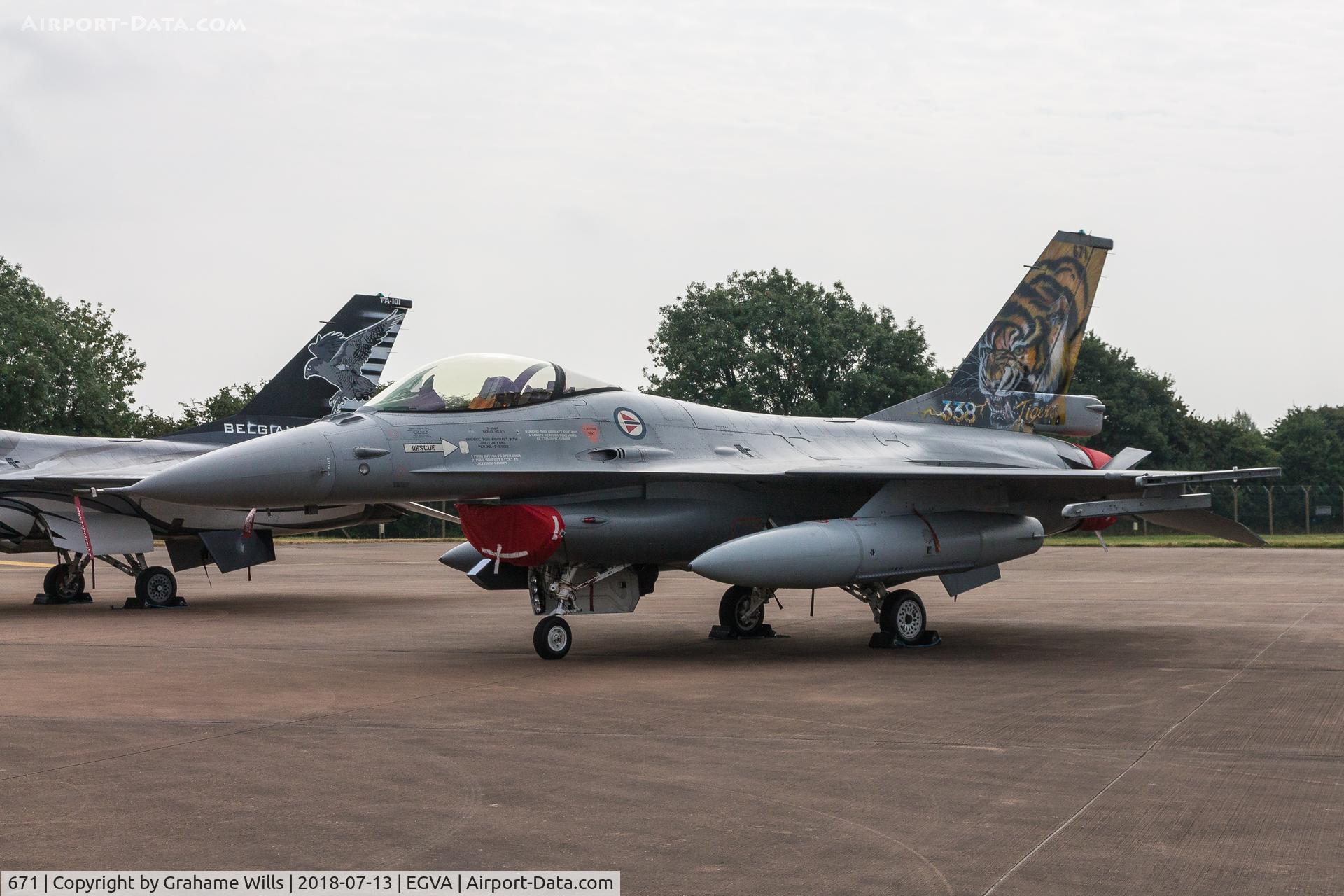 671, Fokker F-16AM Fighting Falcon C/N 6K-43, General Dynamics F-16AM 671 338 Skv R Norwegian AF, Fairford 13/7/18