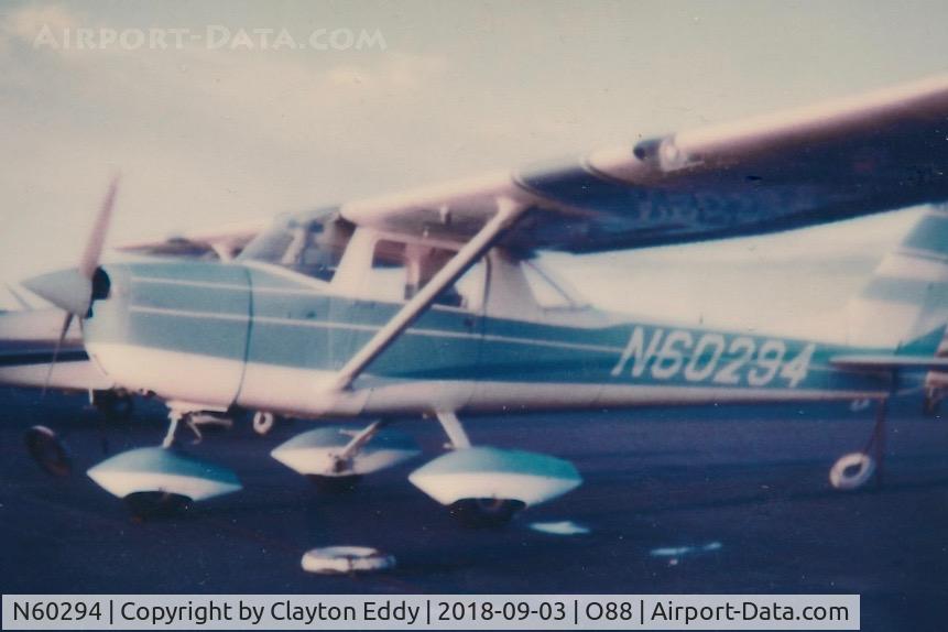 N60294, Cessna 150J C/N 15070205, Old Rio Vista Airport California