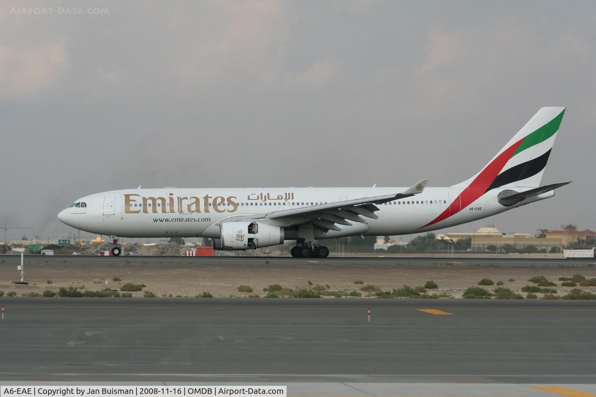 A6-EAE, 2001 Airbus A330-243 C/N 384, Emirates