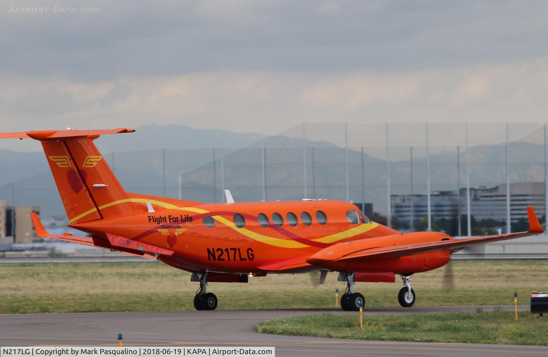 N217LG, 1995 Beech B200 King Air C/N BB-1501, Beech B200