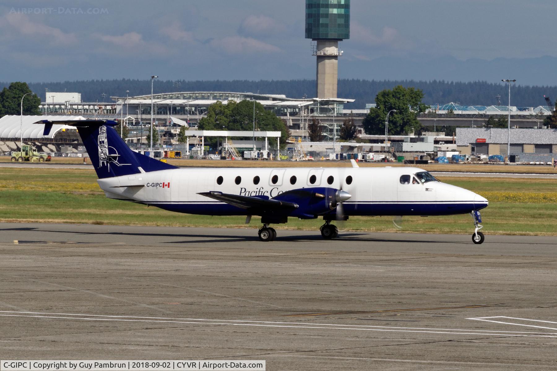 C-GIPC, 1990 Beech 1900C-1 C/N UC-110, Just landed
