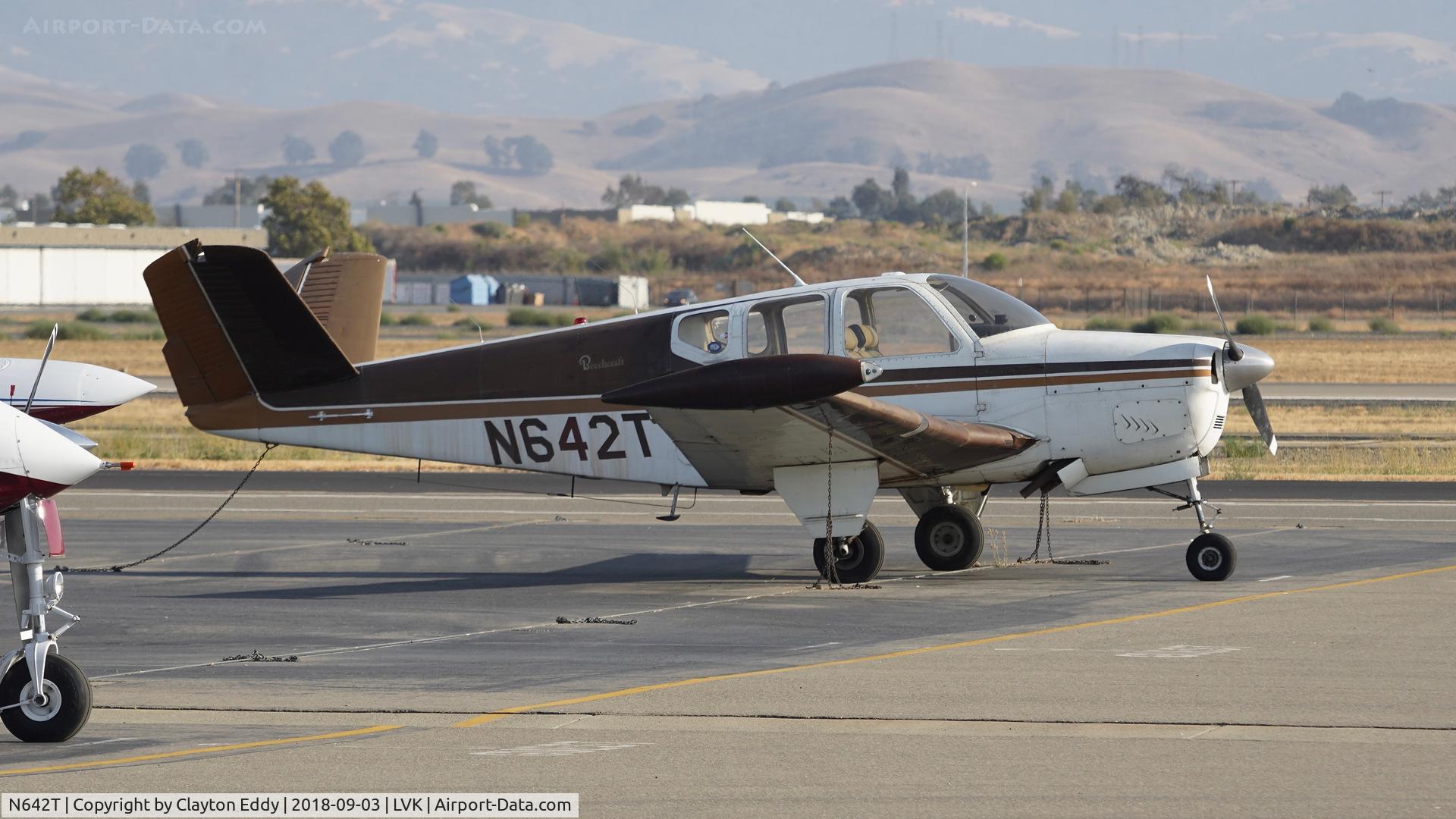 N642T, 1958 Beech J35 Bonanza C/N D-5466, Livermore Airport California 2018.