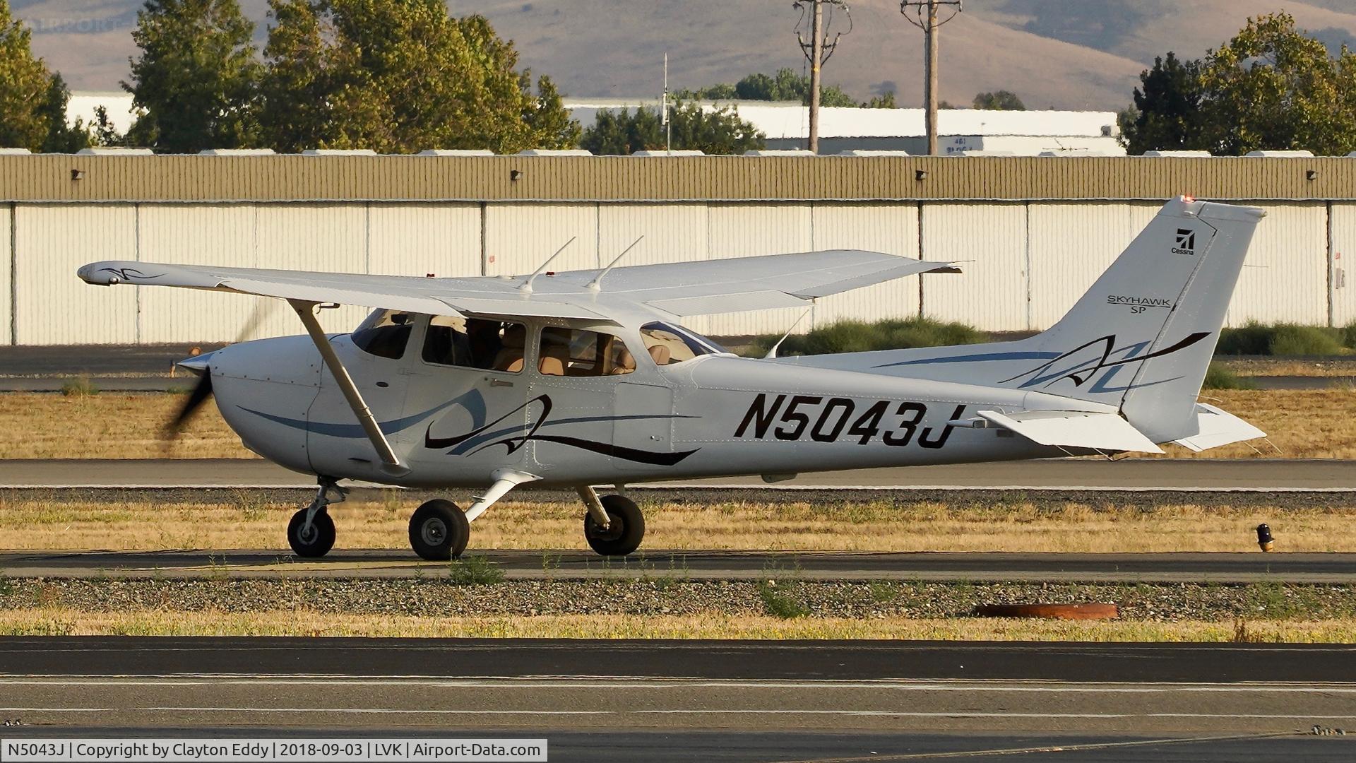 N5043J, Cessna 172S C/N 172S10861, Livermore Airport California 2018.