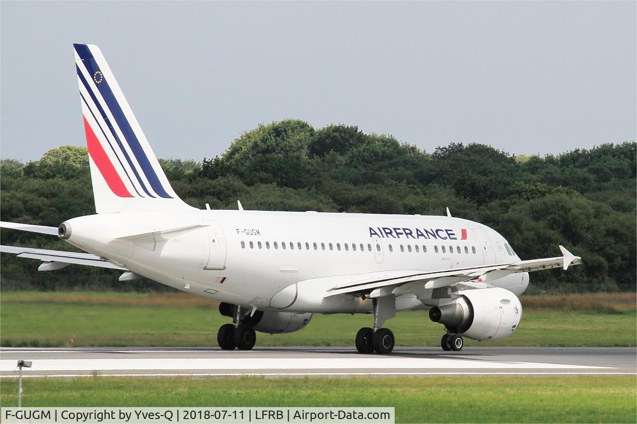F-GUGM, 2006 Airbus A318-111 C/N 2750, Airbus A318-111, Take off run rwy 07R, Brest-Bretagne airport (LFRB-BES)
