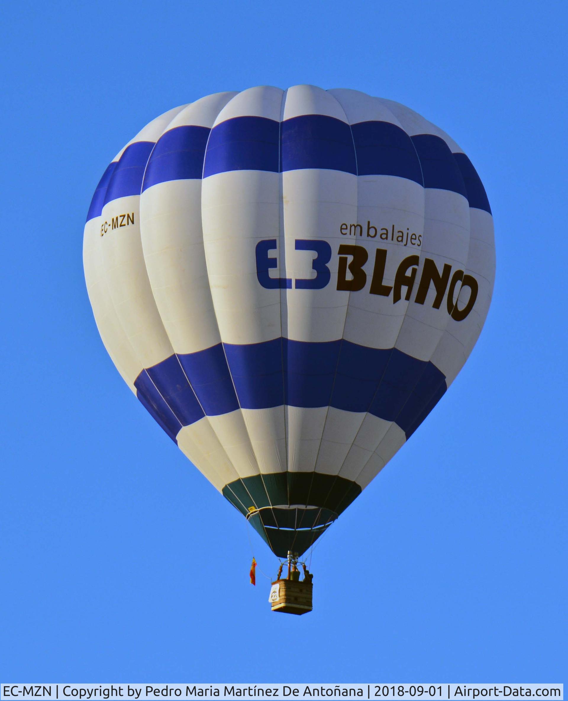 EC-MZN, UltraMagic S-90 C/N 90/175, Haro - La Rioja - España