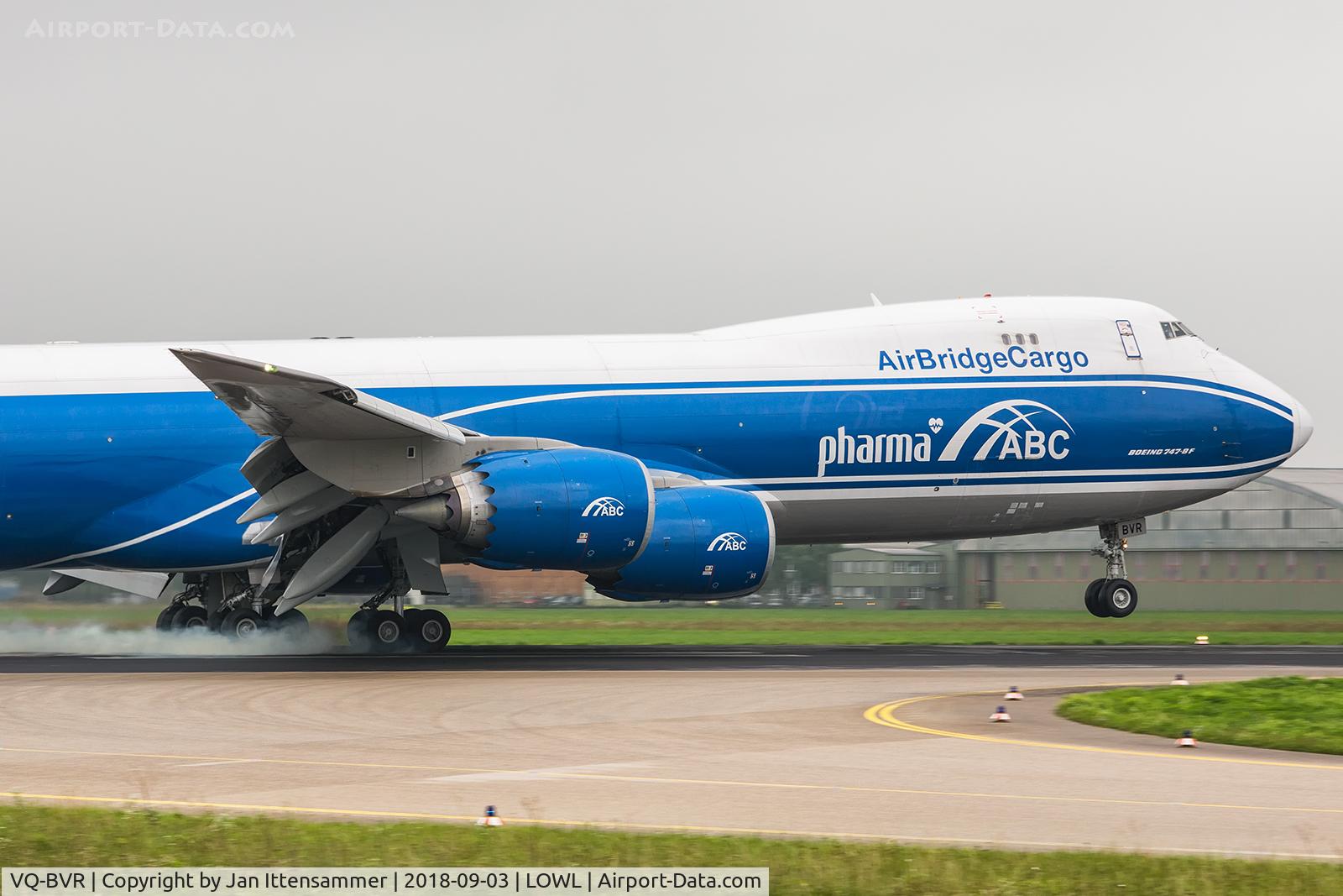 VQ-BVR, 2014 Boeing 747-867F/SCD C/N 60687, lowl.