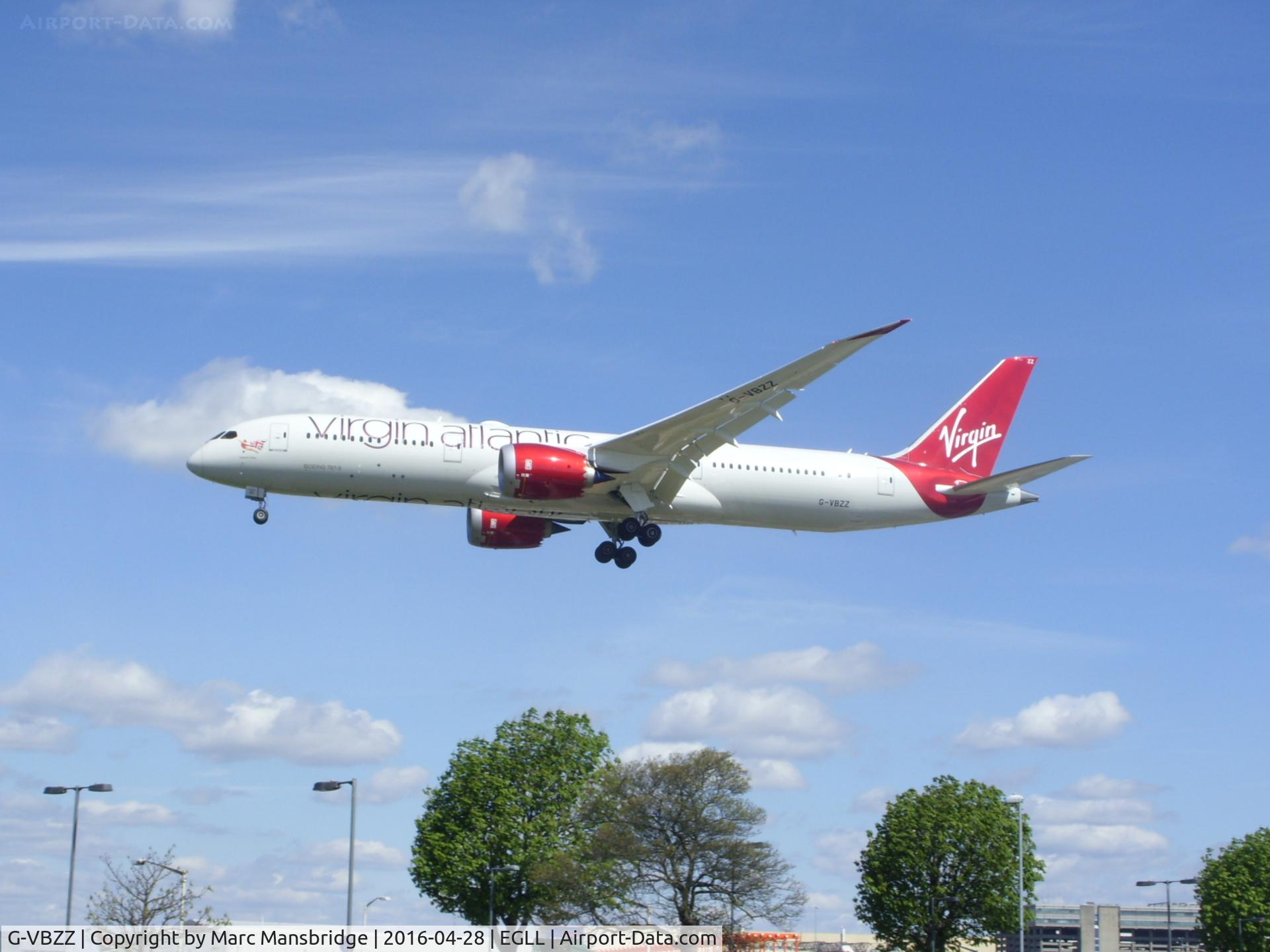 G-VBZZ, 2016 Boeing 787-9 Dreamliner C/N 37976, Landing runway 27L at Heathrow airport EGLL