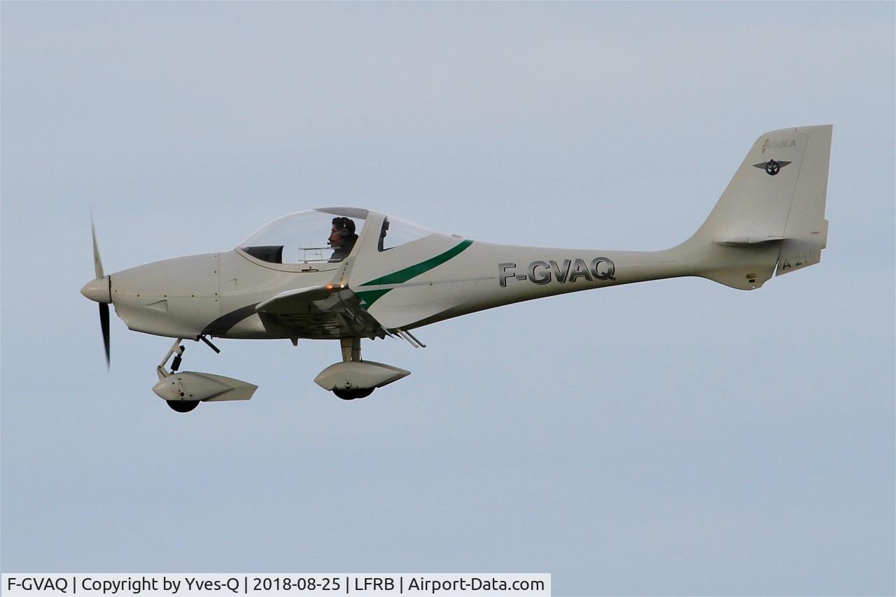 F-GVAQ, Aquila A210 (AT01) C/N AT01-104, Aquila A210 (AT01), On final Rwy 25L, Brest-Bretagne Airport (LFRB-BES)