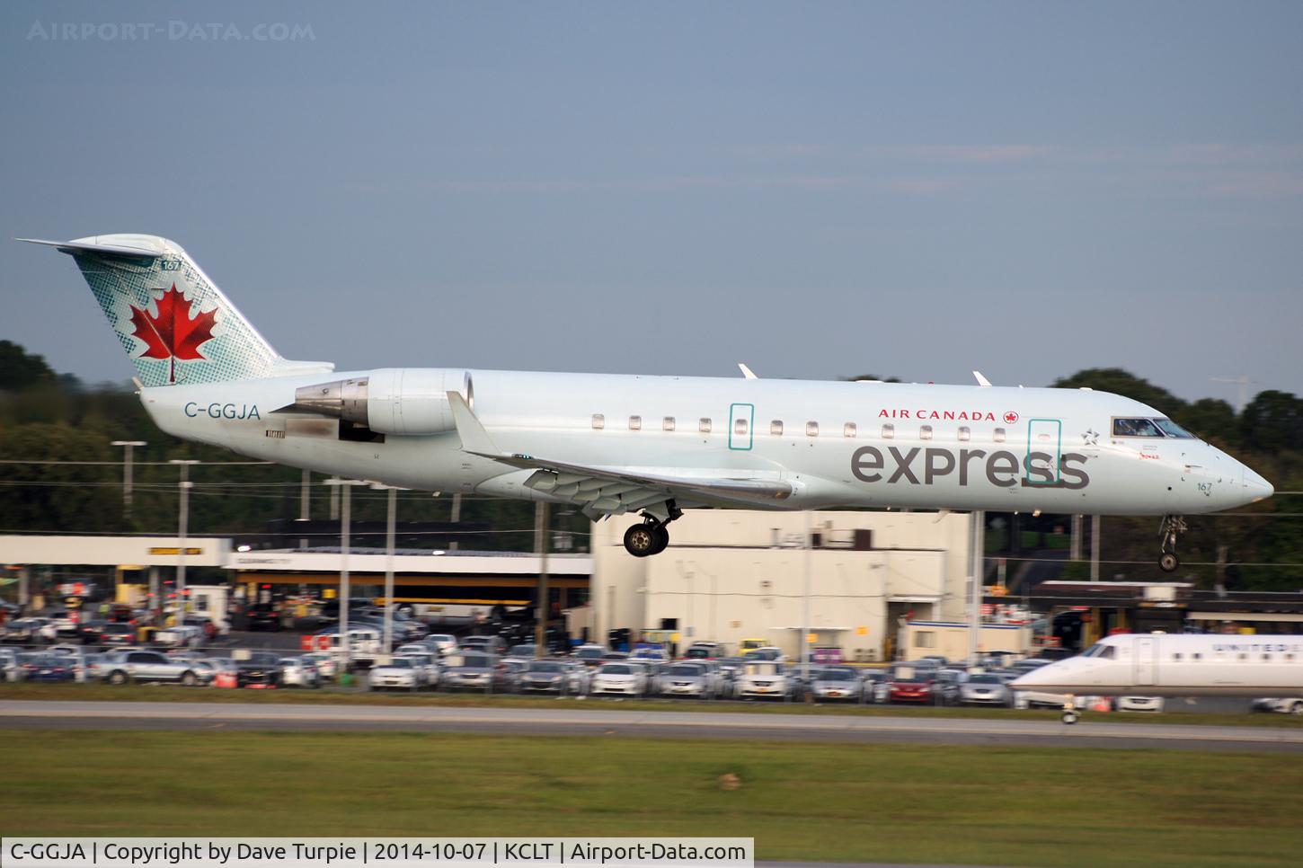 C-GGJA, 2004 Bombardier CRJ-200ER (CL-600-2B19) C/N 8002, No comment.