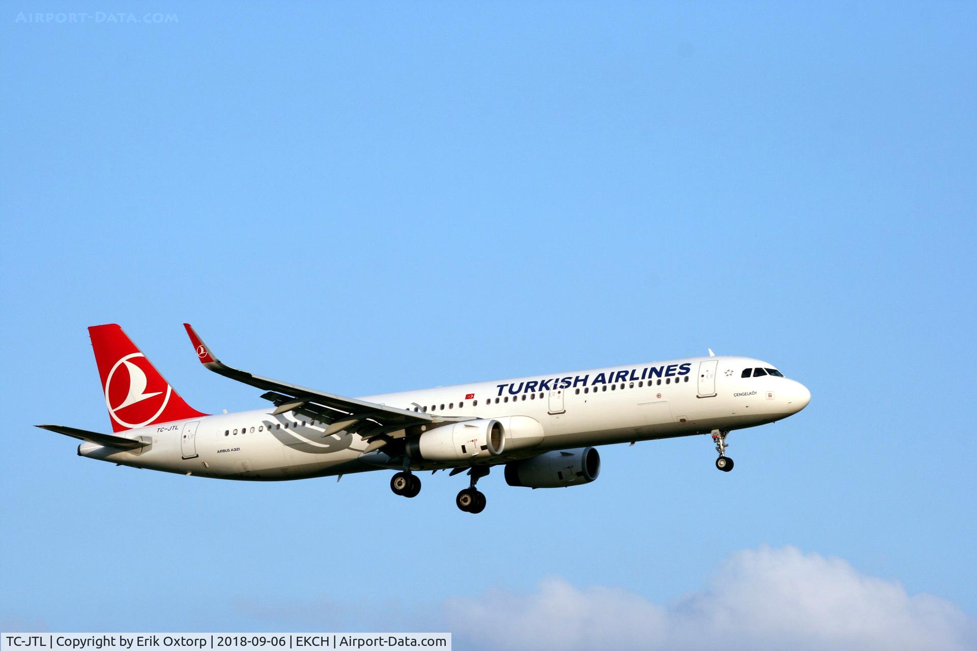 TC-JTL, 2016 Airbus A321-231 C/N 7166, TC-JTL landing rw 22L