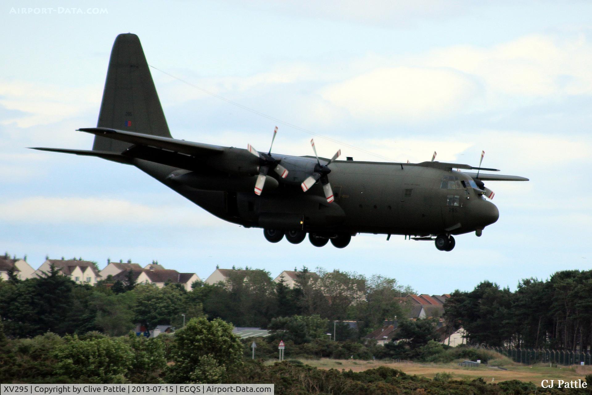 XV295, 1967 Lockheed C-130K Hercules C.1 C/N 382-4261, Short finals to Lossiemouth