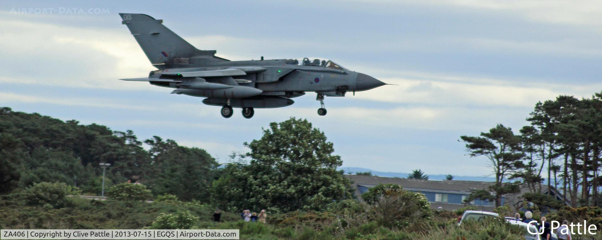 ZA406, 1983 Panavia Tornado GR.4 C/N 217/BS073/3105, Lossiemouth action