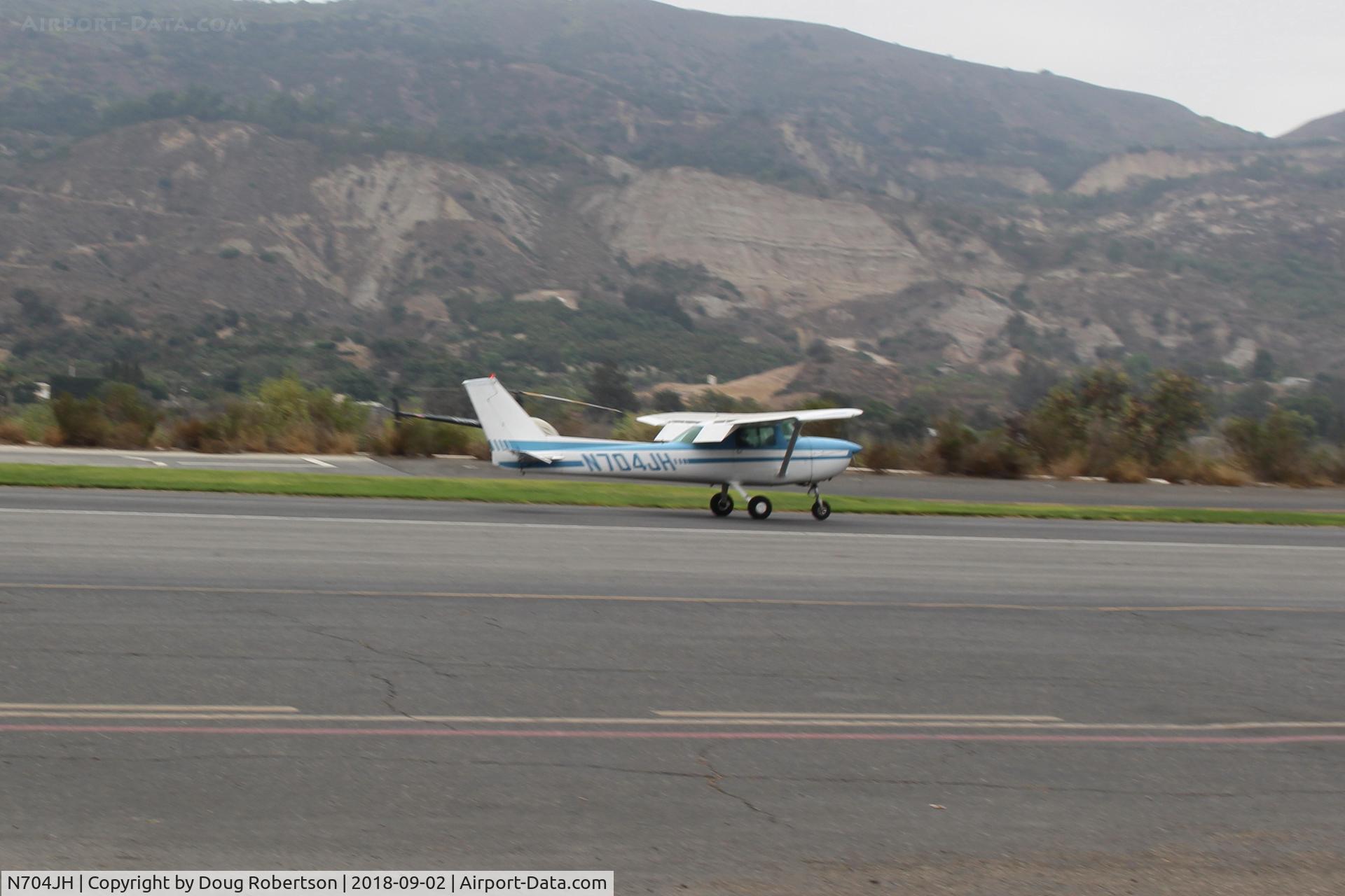 N704JH, 1976 Cessna 150M C/N 15078644, 1976 Cessna 150M, Continental O-200 100 Hp, landing roll Rwy 22