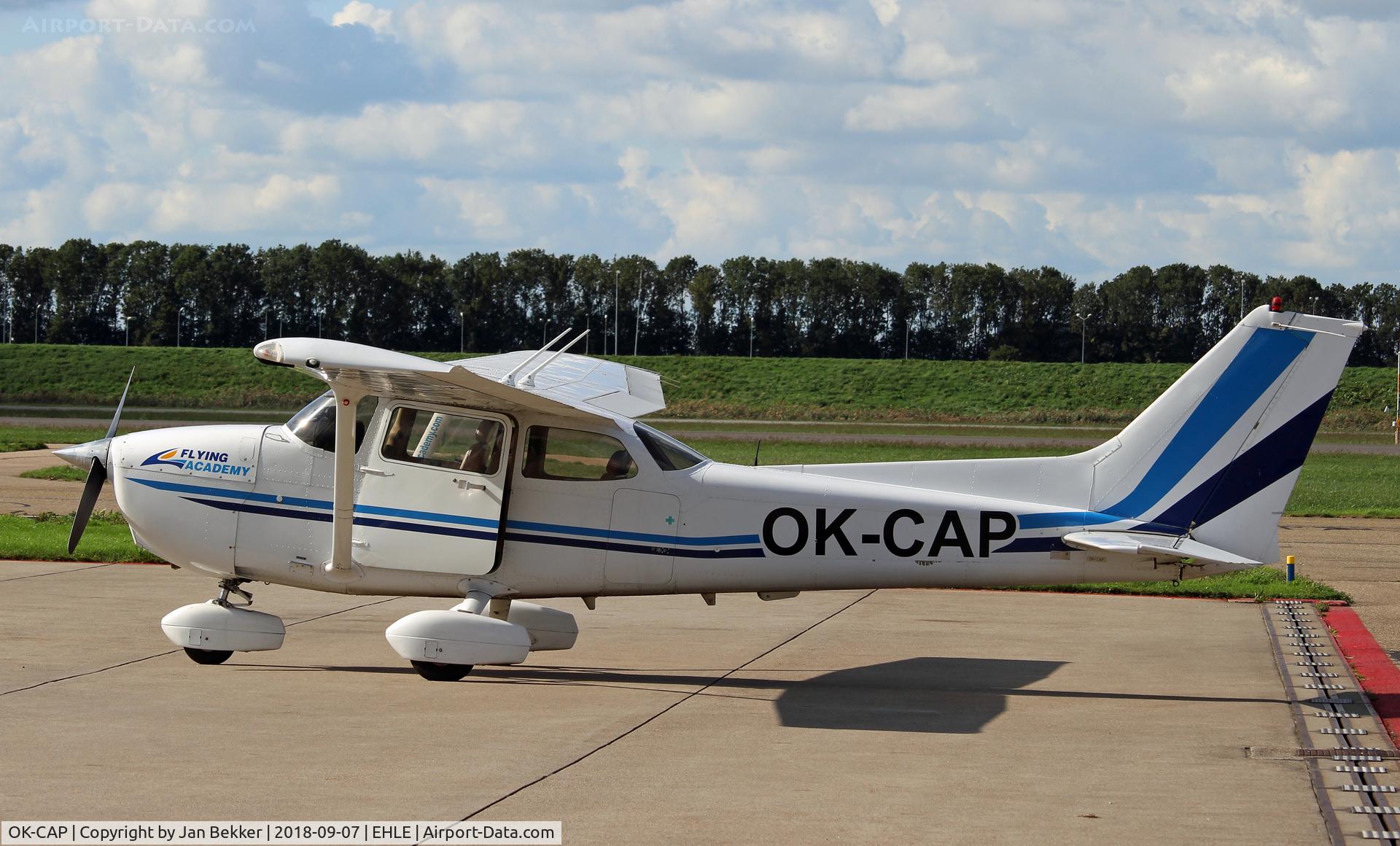 OK-CAP, 2006 Cessna 172S C/N 172S10421, Lelystad Airport